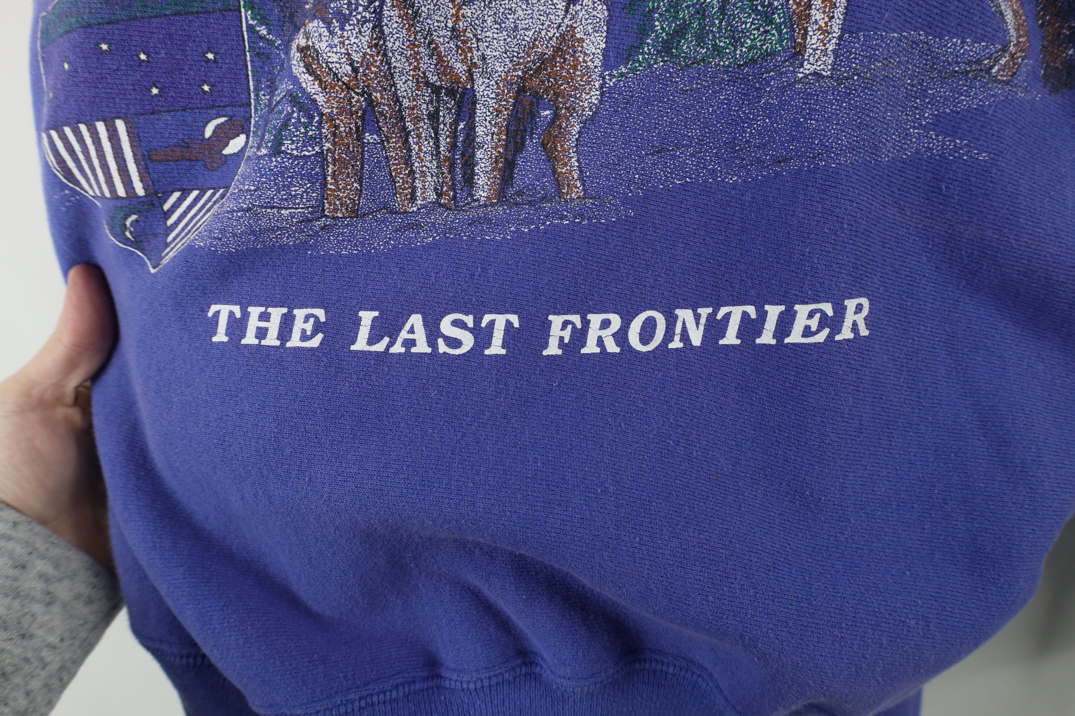 Vintage Vintage 90s Alaska Wolf Nature Crewneck Sweatshirt USA Size M / US 6-8 / IT 42-44 - 5 Thumbnail