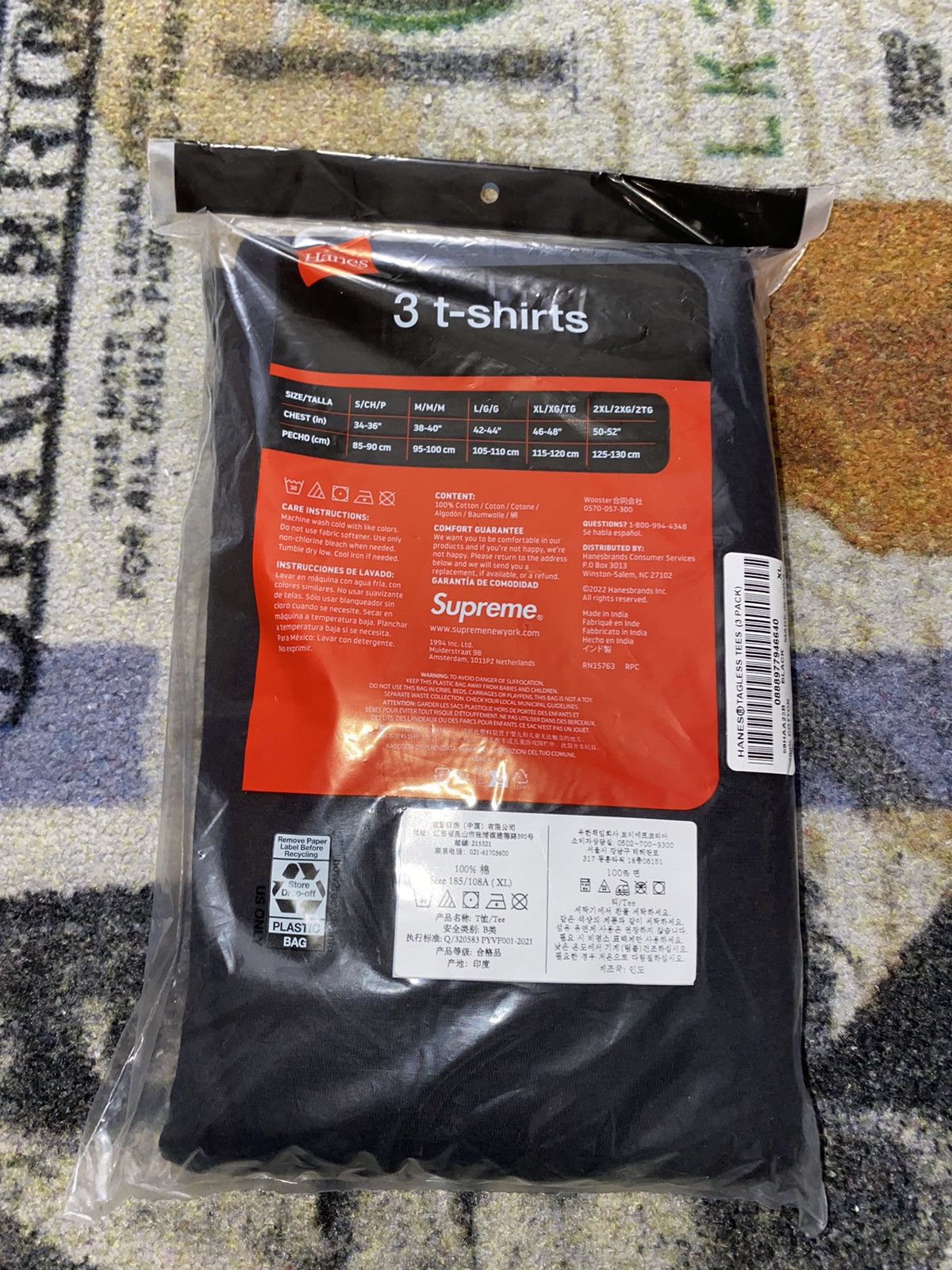 Hanes × Supreme Supreme Hanes Tagless Tees (3 Pack) Black Size US XL / EU 56 / 4 - 2 Thumbnail
