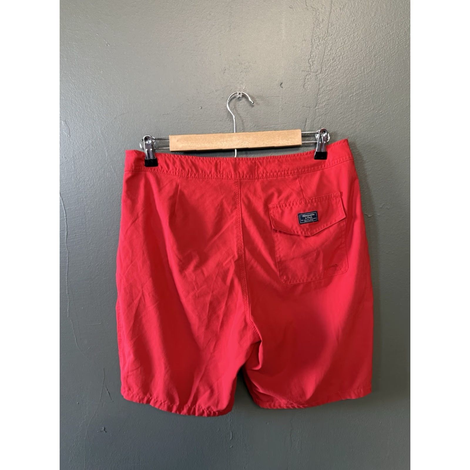 Abercrombie & Fitch Abercrombie & Fitch Mens Board Shorts Bottom 31 Red Drawstring Swim Shorts Size US 31 - 5 Thumbnail