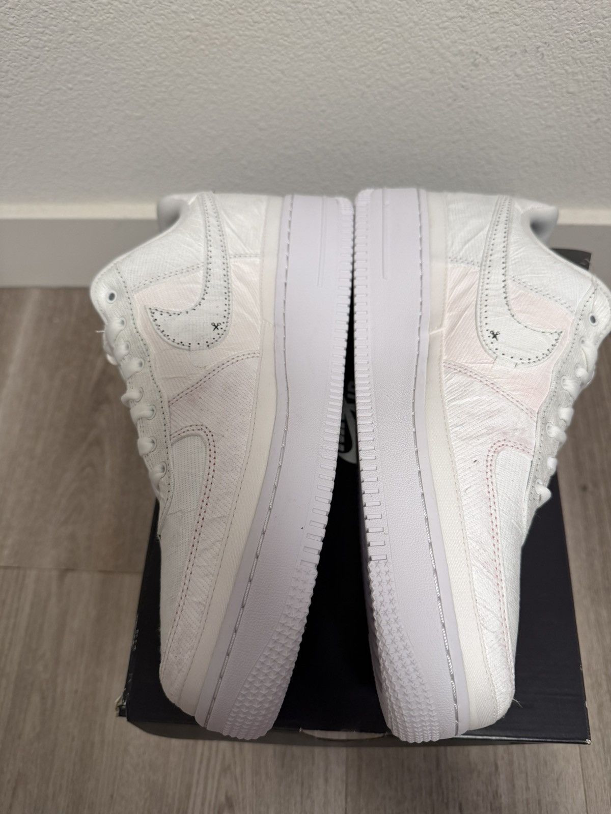 Nike Nike Off-White Canvas Sneakers Size US 12 / EU 45 - 6 Thumbnail