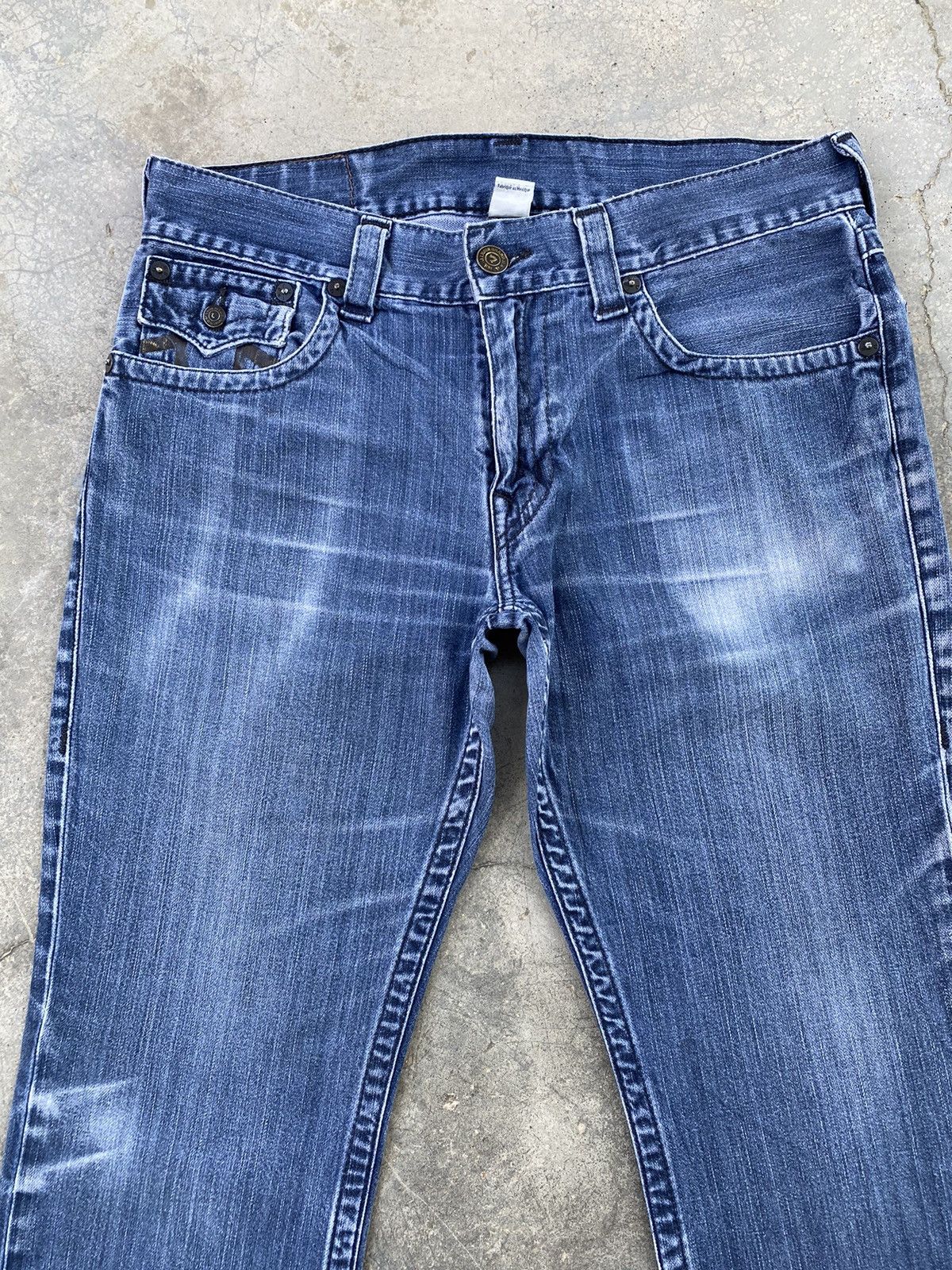 True Religion Vintage True Religion Distressed Denim Pants Size US 35 - 3 Thumbnail