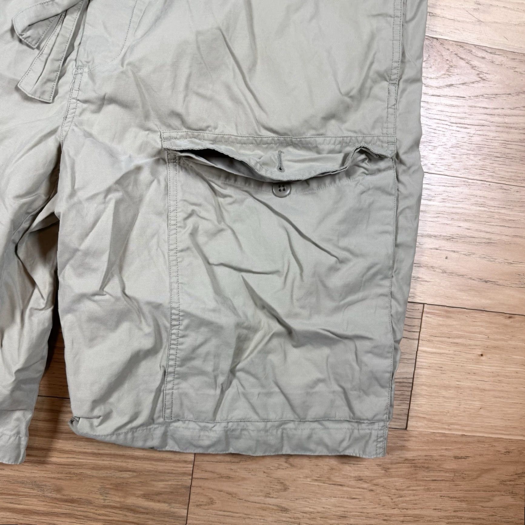 Polo Ralph Lauren VINTAGE Polo Ralph Lauren Sport Cargo Shorts Mens XL Khaki Beige Chino Military Sports Cargo Mens XL Size US XL / EU 56 / 4 - 3 Thumbnail