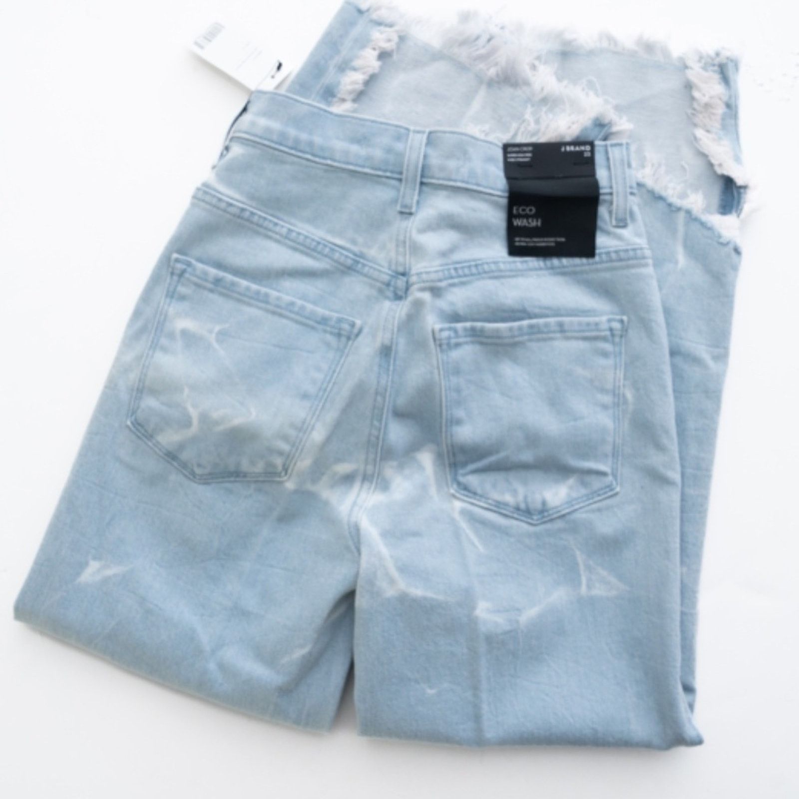 J Brand J Brand. Joan Crop Jean. Size 23" - 7 Thumbnail