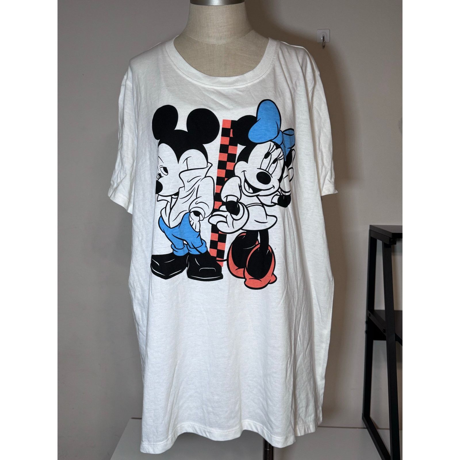 Disney Disney Mickey & Minnie Mouse Fashionistas Ramp Model T-shirt Size 3XL / US 20-22 - 2 Thumbnail