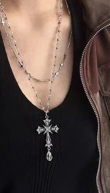 Other Y2K Layered Beaded Cross Necklace Size ONE SIZE - 4 Thumbnail