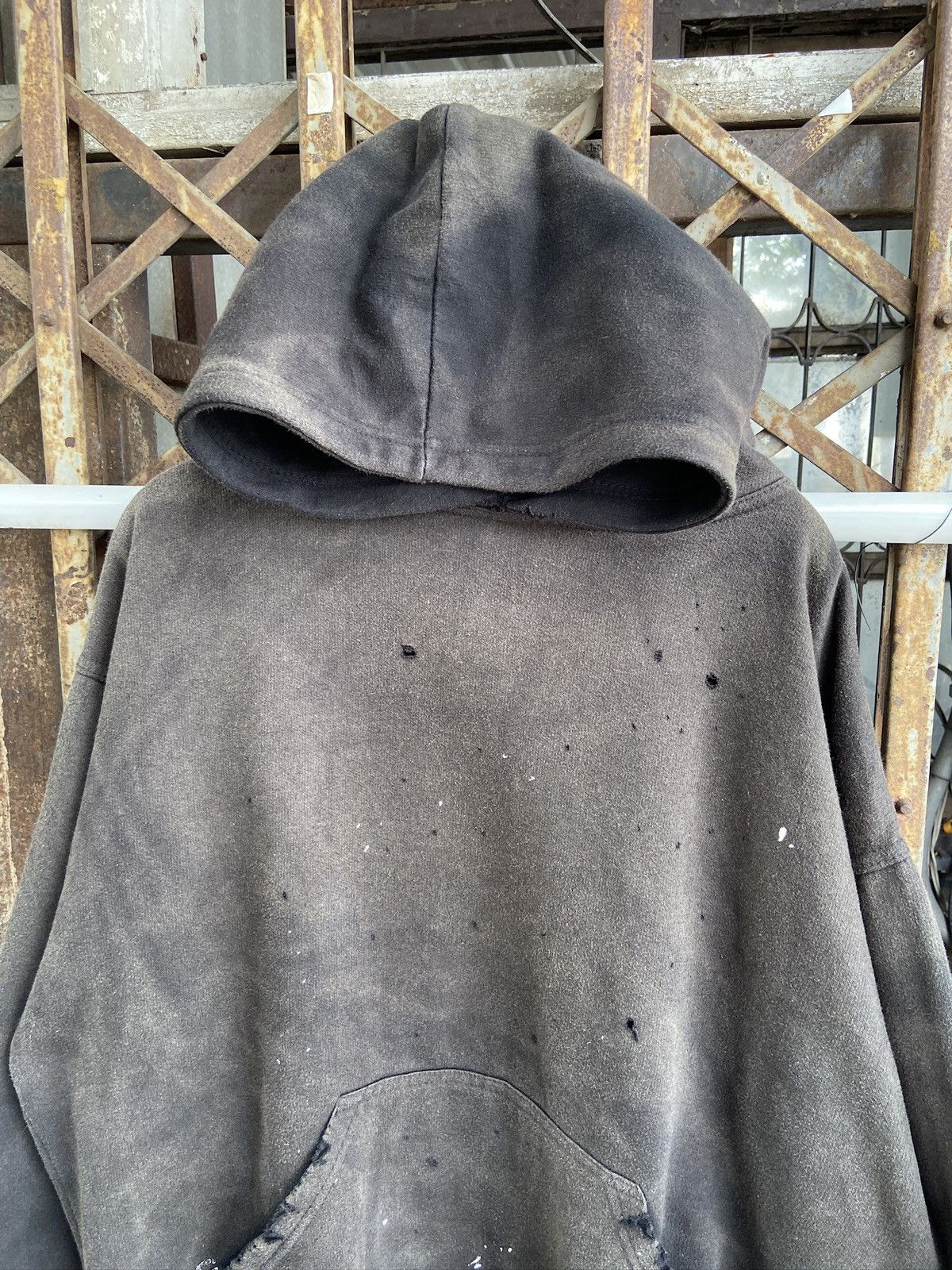 Vintage Vintage Faded Distressed Hoodie Size US XL / EU 56 / 4 - 5 Thumbnail