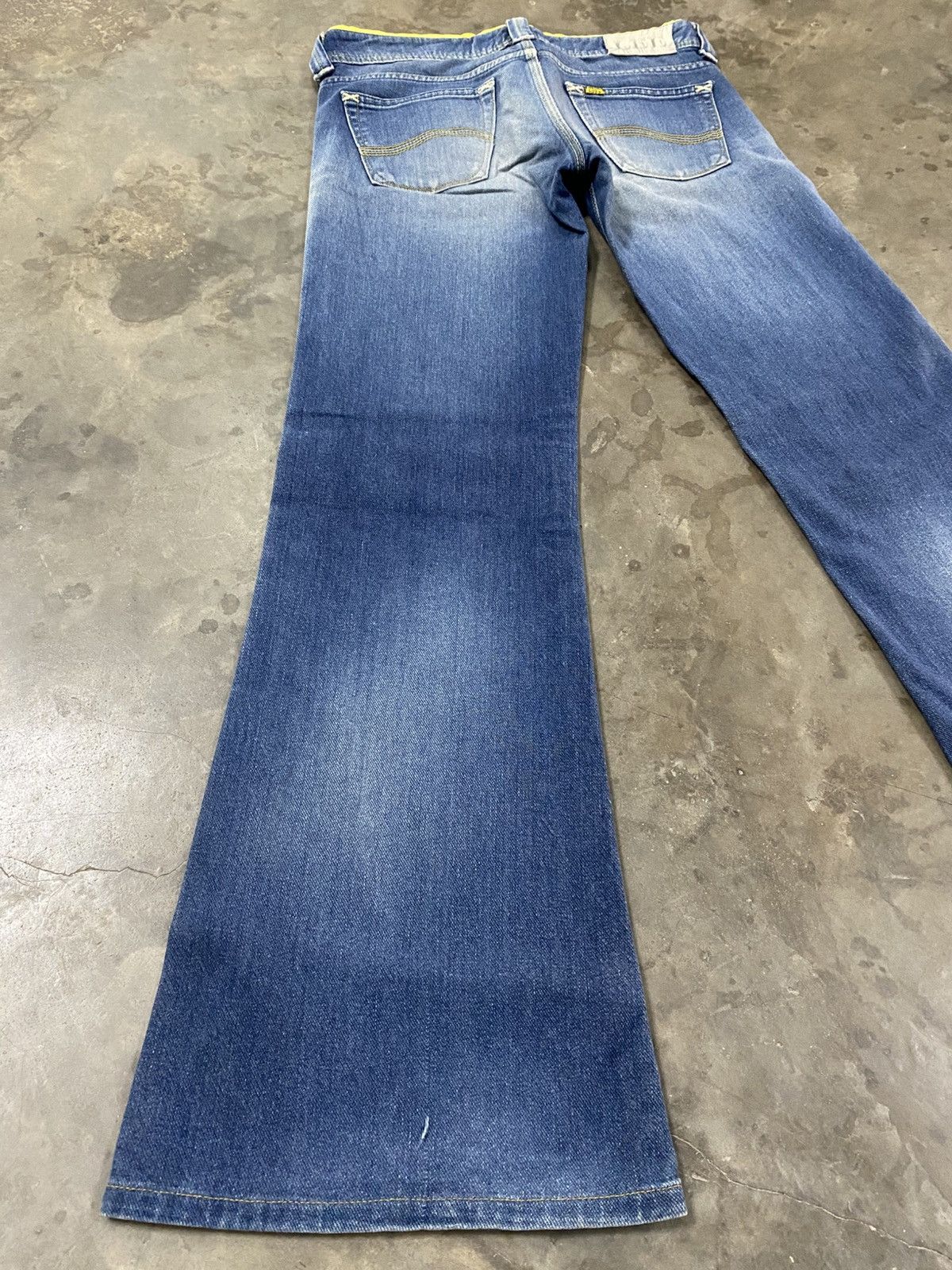 If Six Was Nine × Le Grande Bleu (L.G.B.) × Lee Super Flare Jeans Vintage Lee Washed Blue @268 Size US 28 / EU 44 - 2 Thumbnail
