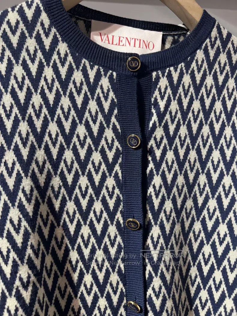 Valentino Valentino Jacquard wool knitted cardigan Size M / US 6-8 / IT 42-44 - 3 Thumbnail