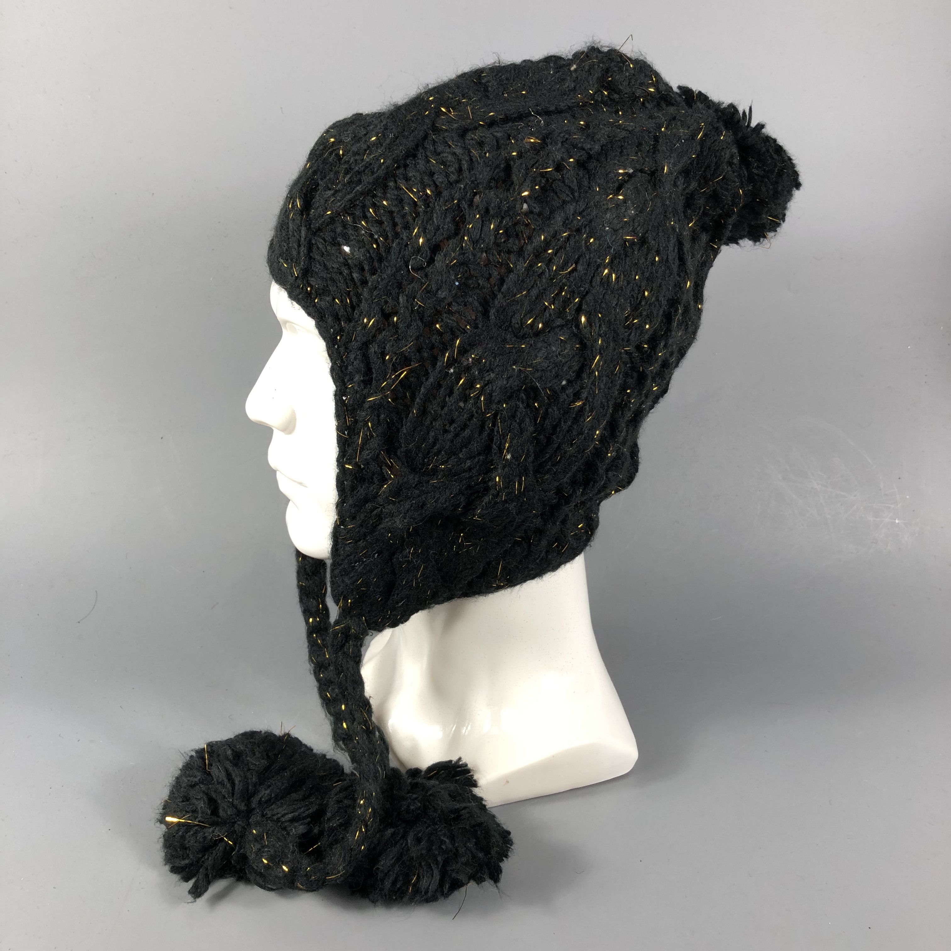 Vintage Escobaria Cable Knit Earflap Bobble Beanie Snowcap B802 Size ONE SIZE - 2 Thumbnail