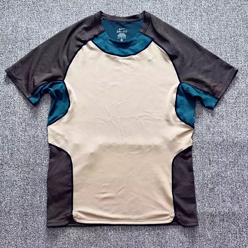Undercover Nike Gyakusou Undercover Short sleeve Size US M / EU 48-50 / 2 - 1 Thumbnail