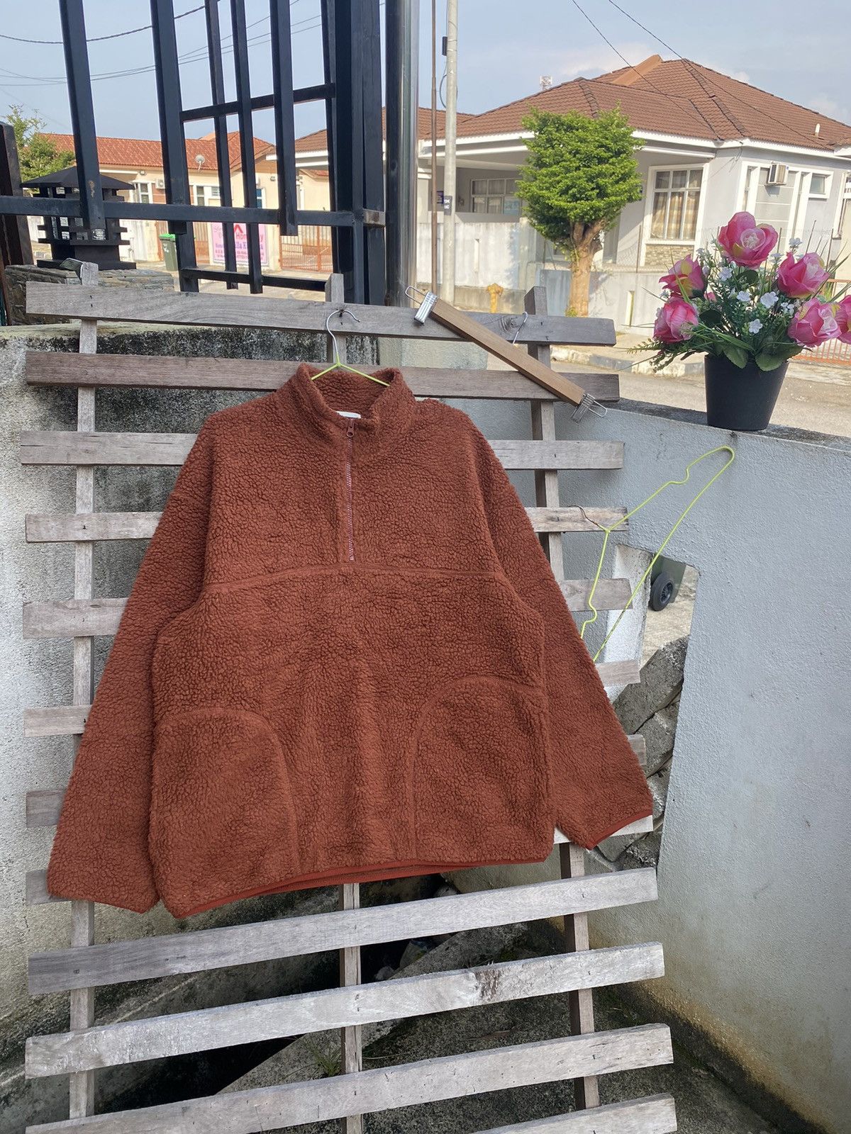 image of Gu Sherpa Half Zipper in Brown, Men's (Size XL)