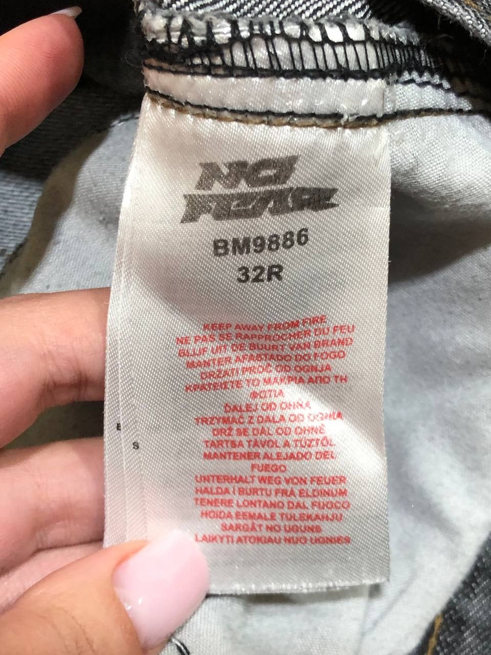 No Fear No Fear Distressed Wash Denim Jeans Vintage Y2K Size US 32 / EU 48 - 3 Thumbnail