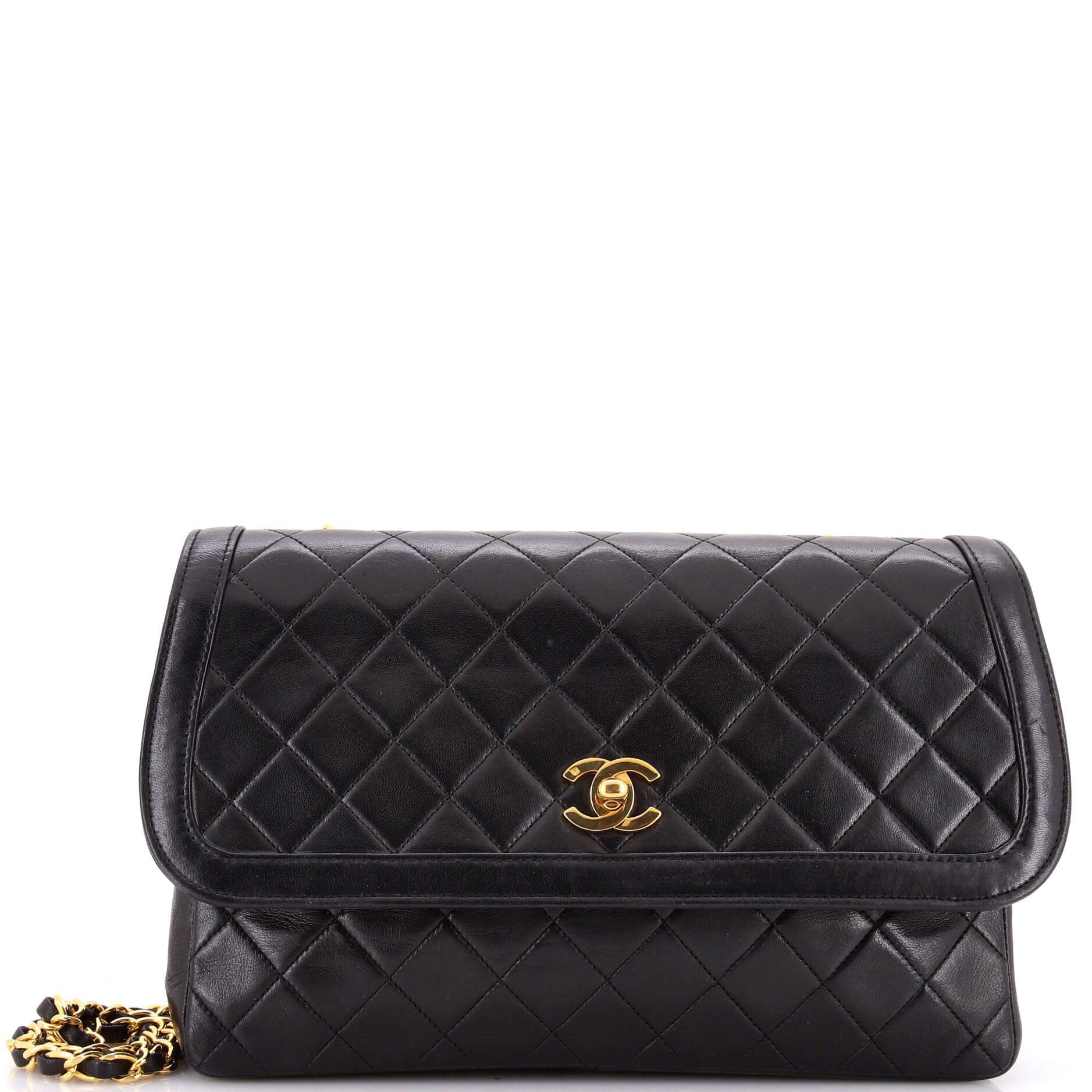 Chanel Vintage CC Chain Flap Bag Size ONE SIZE - 1 Thumbnail