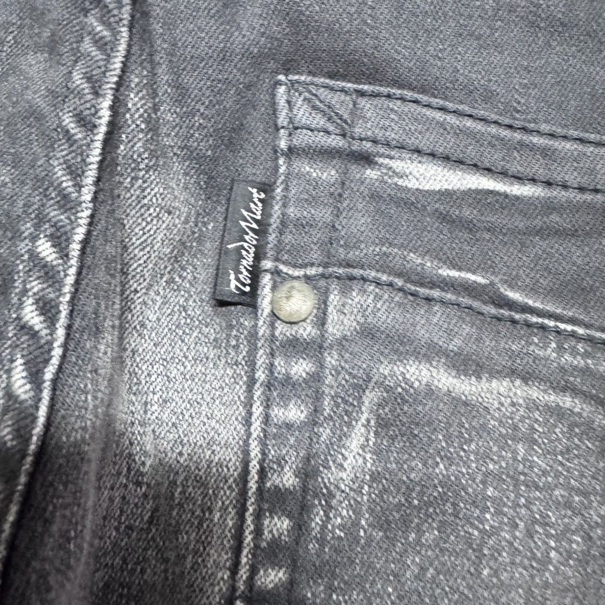 Tornado Mart Tornado Mart Black Whisker Denim Low Flare Jeans Size US 29 - 18 Thumbnail