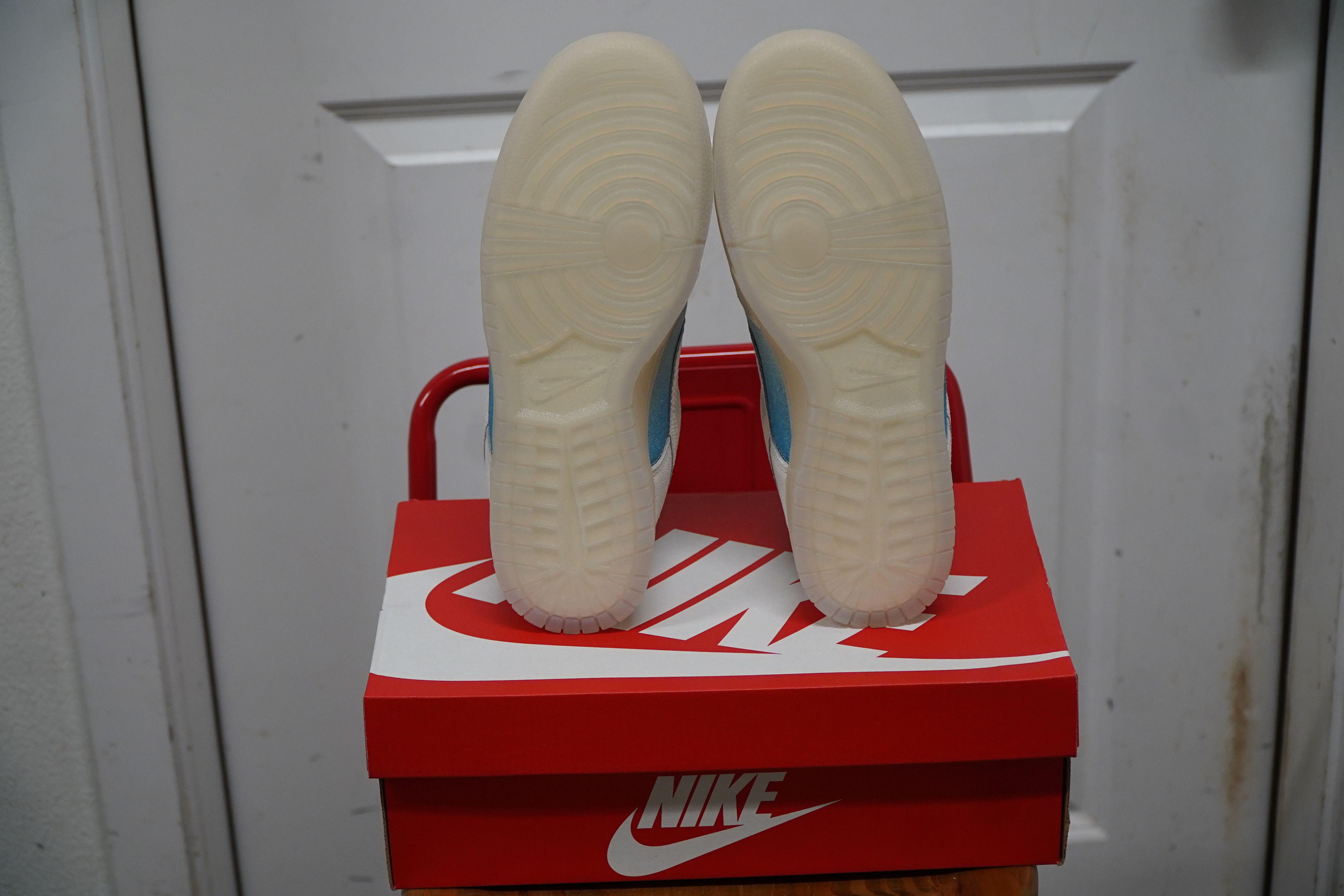 Nike Nike Dunk Retro Low SE Los Angeles - 9 Size US 9 / EU 42 - 4 Thumbnail