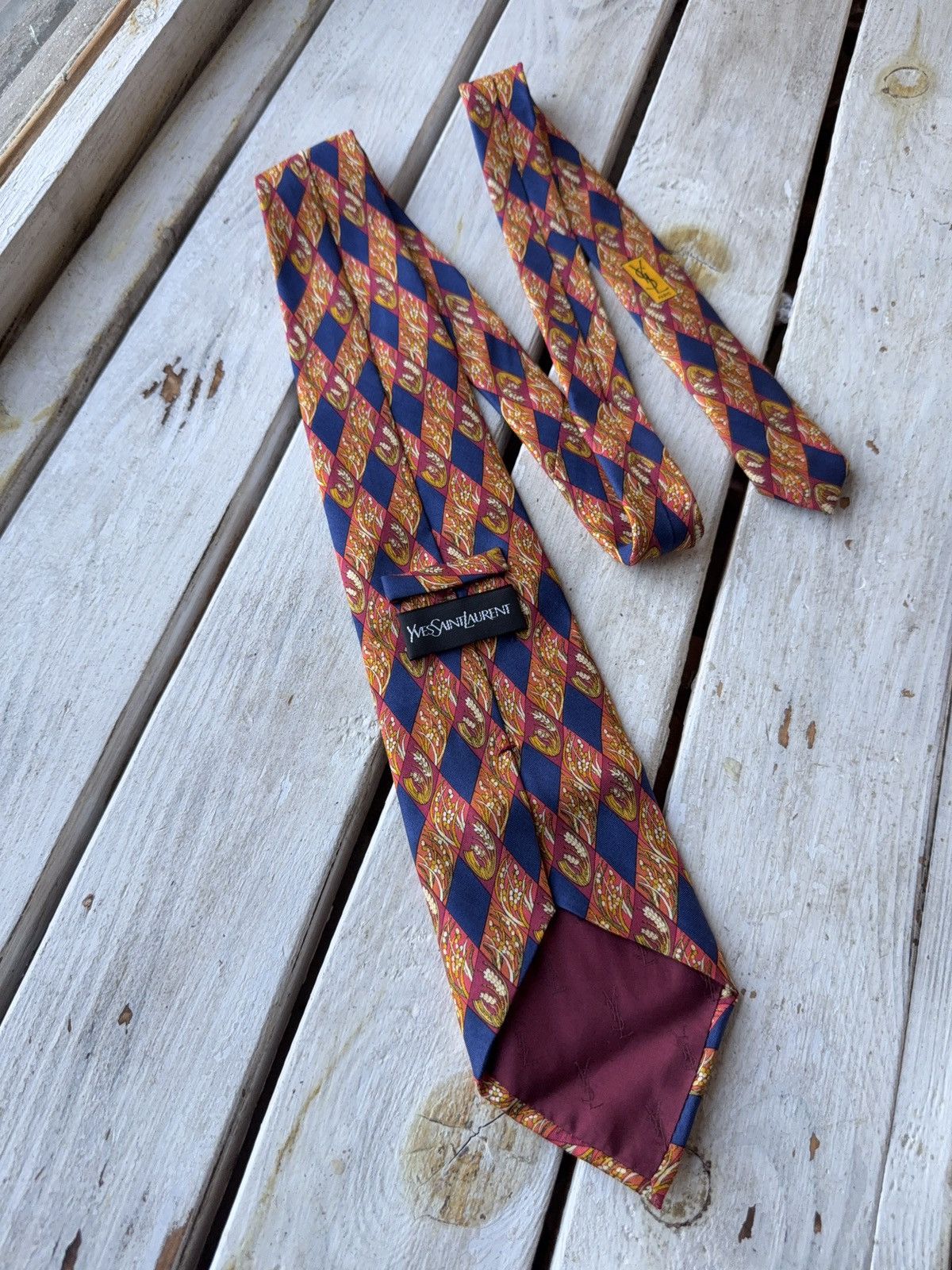 Designer × Yves Saint Laurent Yves Saint Laurent Tie – Bold Geometric Print Made Italy Size ONE SIZE - 4 Thumbnail