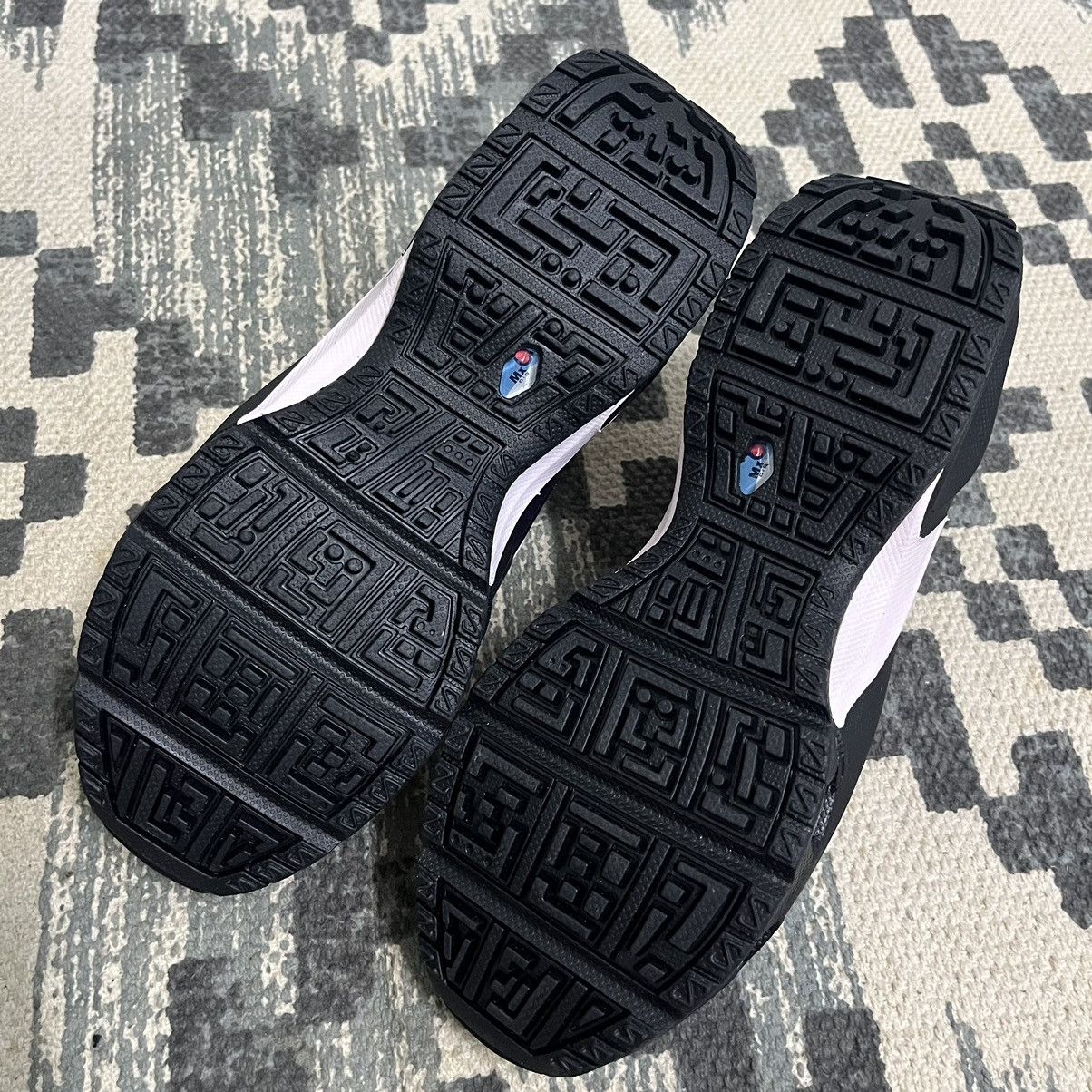 Nike Authentic Nike Phenomenon X Serena William Slip On Sneaker Size US 8 / IT 38 - 8 Thumbnail