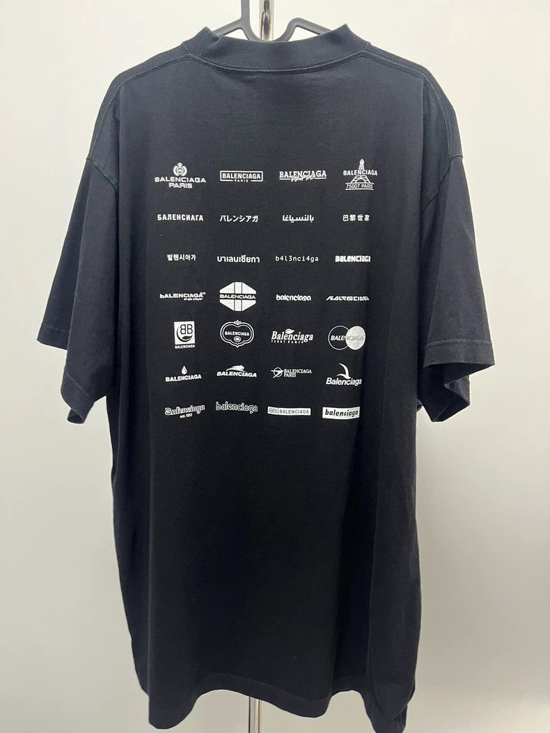 Balenciaga Balenciaga Black full logo printed short sleeves Size US S / EU 44-46 / 1 - 3 Thumbnail