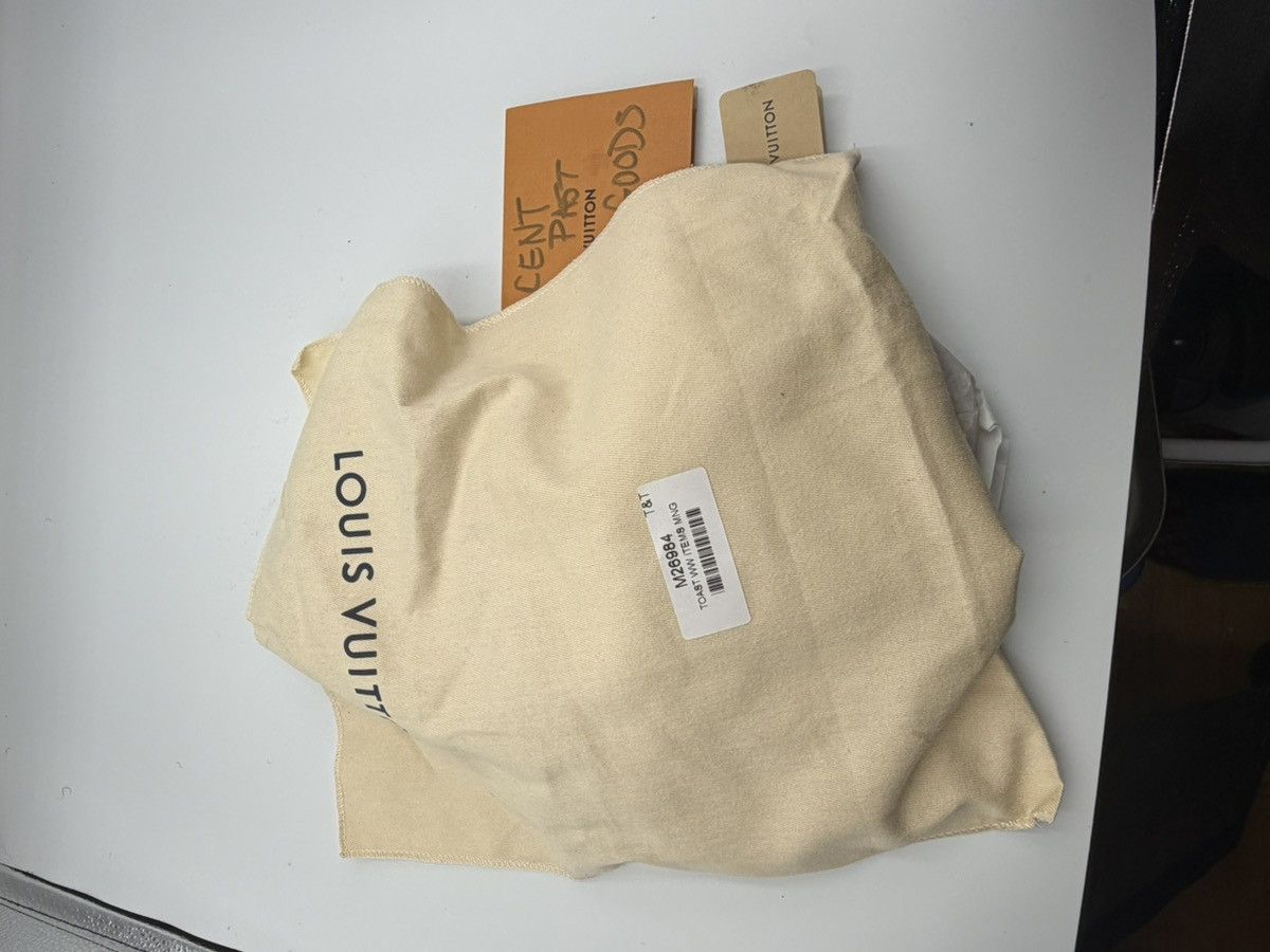 Louis Vuitton Louis Vuitton Ultra Rare M26984 Toast Wearable Wallet Size ONE SIZE - 14 Thumbnail