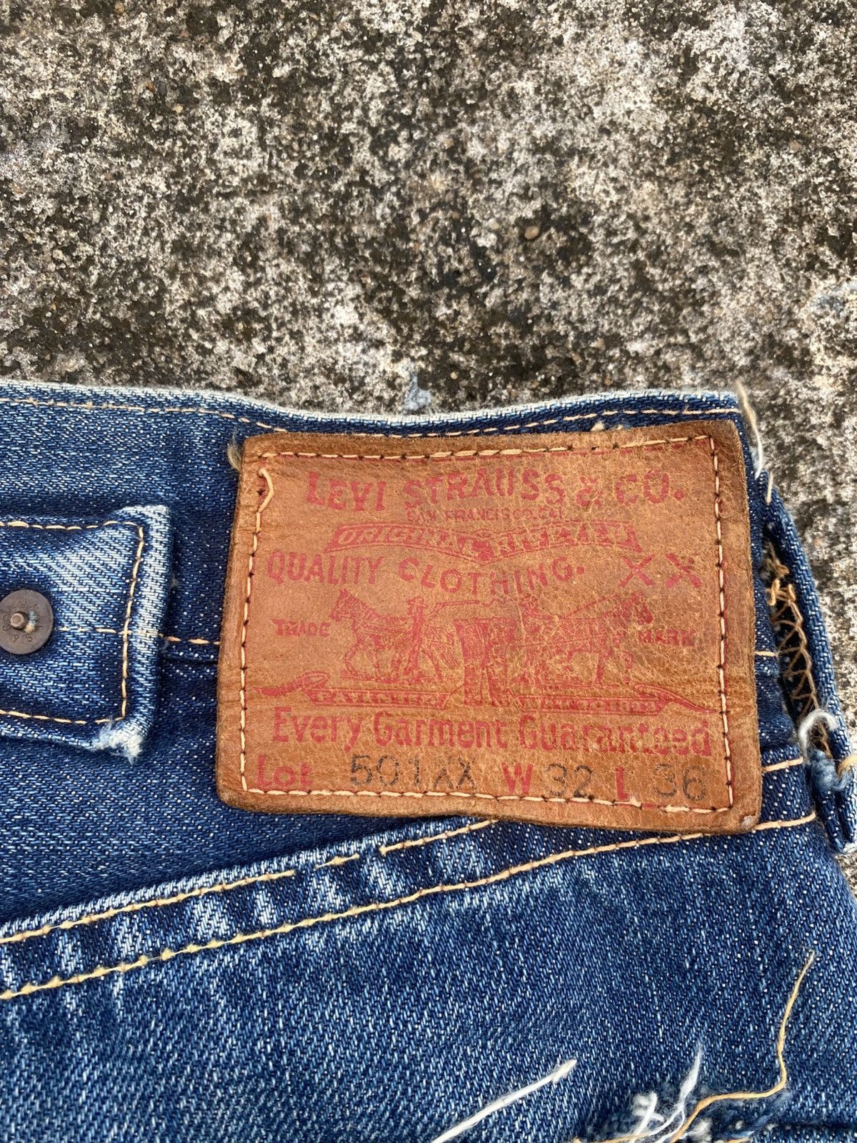 Levi's Vintage Clothing Levis 501XX Selvedge Denim Rare Size US 32 / EU 48 - 9 Thumbnail