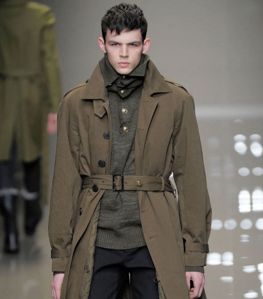Burberry Prorsum Burberry Prorsum Wool Fall 2010 Button Turtleneck Sweater Size US L / EU 52-54 / 3 - 1 Thumbnail
