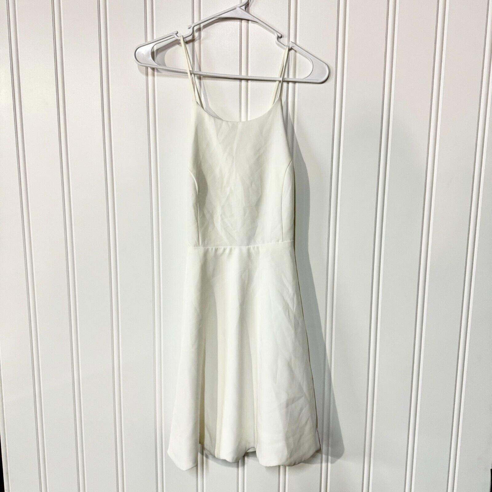 Other Lulus M White Sleeveless Open Back Summer Party Mini Dress Size M / US 6-8 / IT 42-44 - 1 Thumbnail