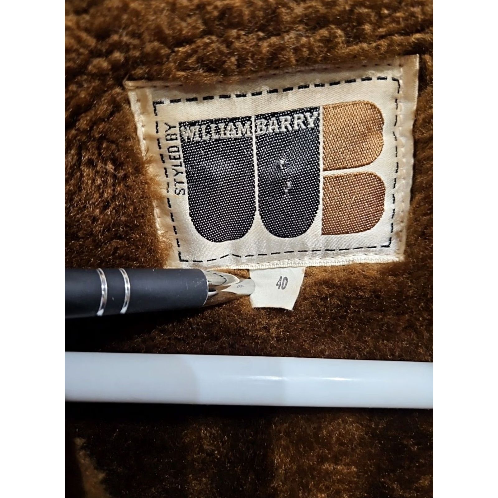 Vintage VINTAGE William Barry Corduroy Fur Lined Brown Coat Jacket Mens 40 USA Made Corduroy Winter Coat Lined USA 70s 1970s Mens 40 Brown Size US XXS / EU 40 - 3 Thumbnail