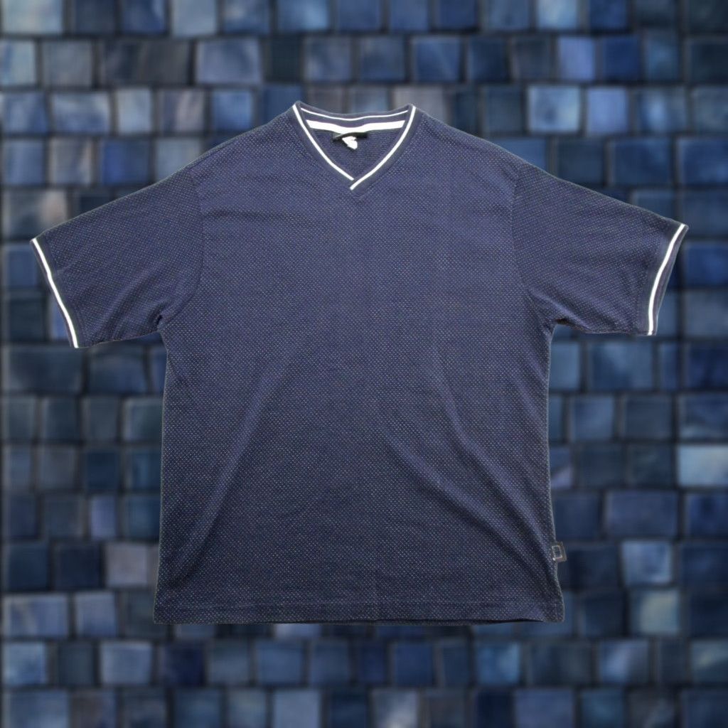 Vintage VINTAGE ODO T-Shirt Mens Navy Blue V-Neck Short Sleeve Shirt M Size Medium 90s 00s Size US M / EU 48-50 / 2 - 1 Thumbnail