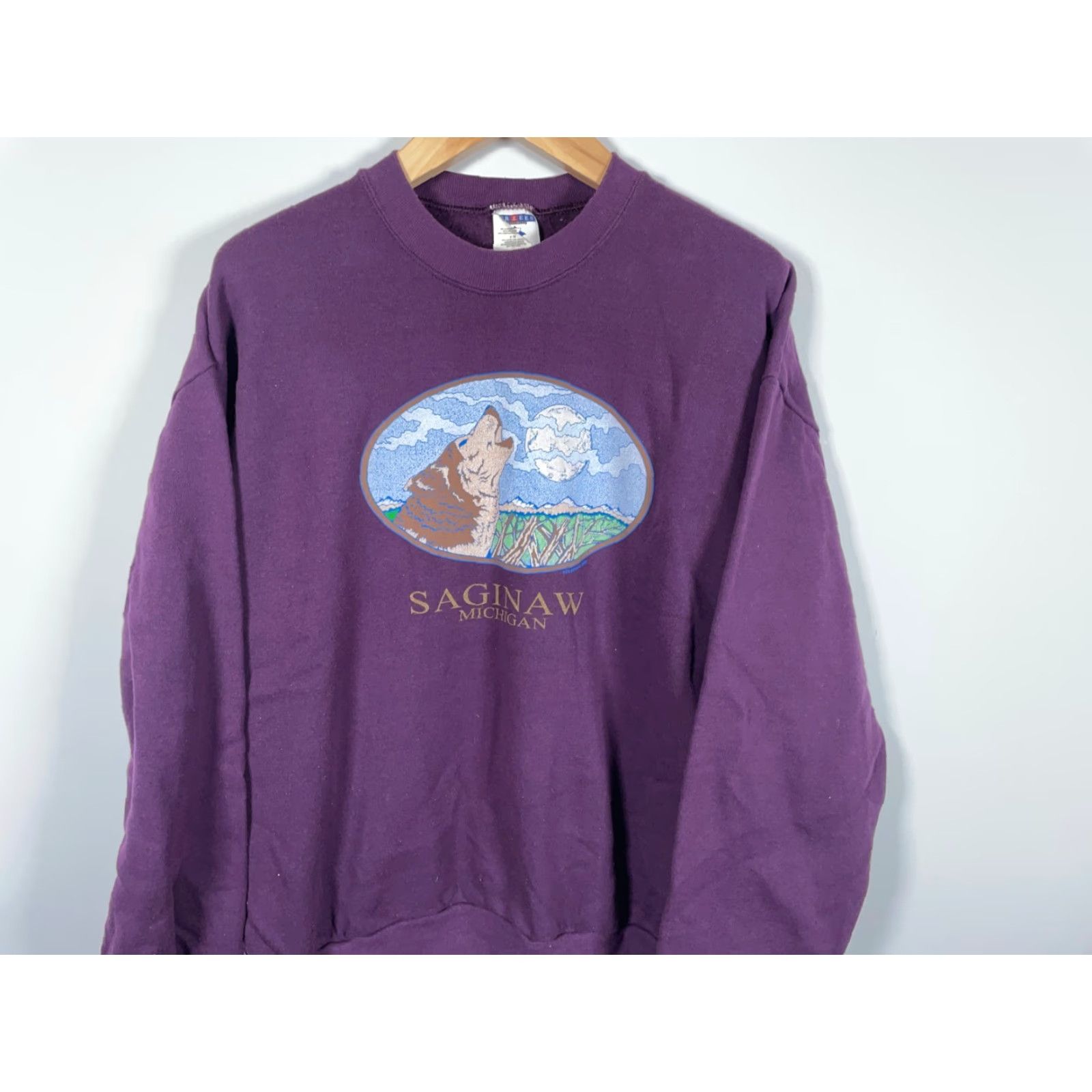 Jerzees JERZEES Sweatshirt Adult XL Purple Graphic Print Saginaw Michigan VTG Crewneck 90s Wolf Moon Size US XL / EU 56 / 4 - 4 Thumbnail