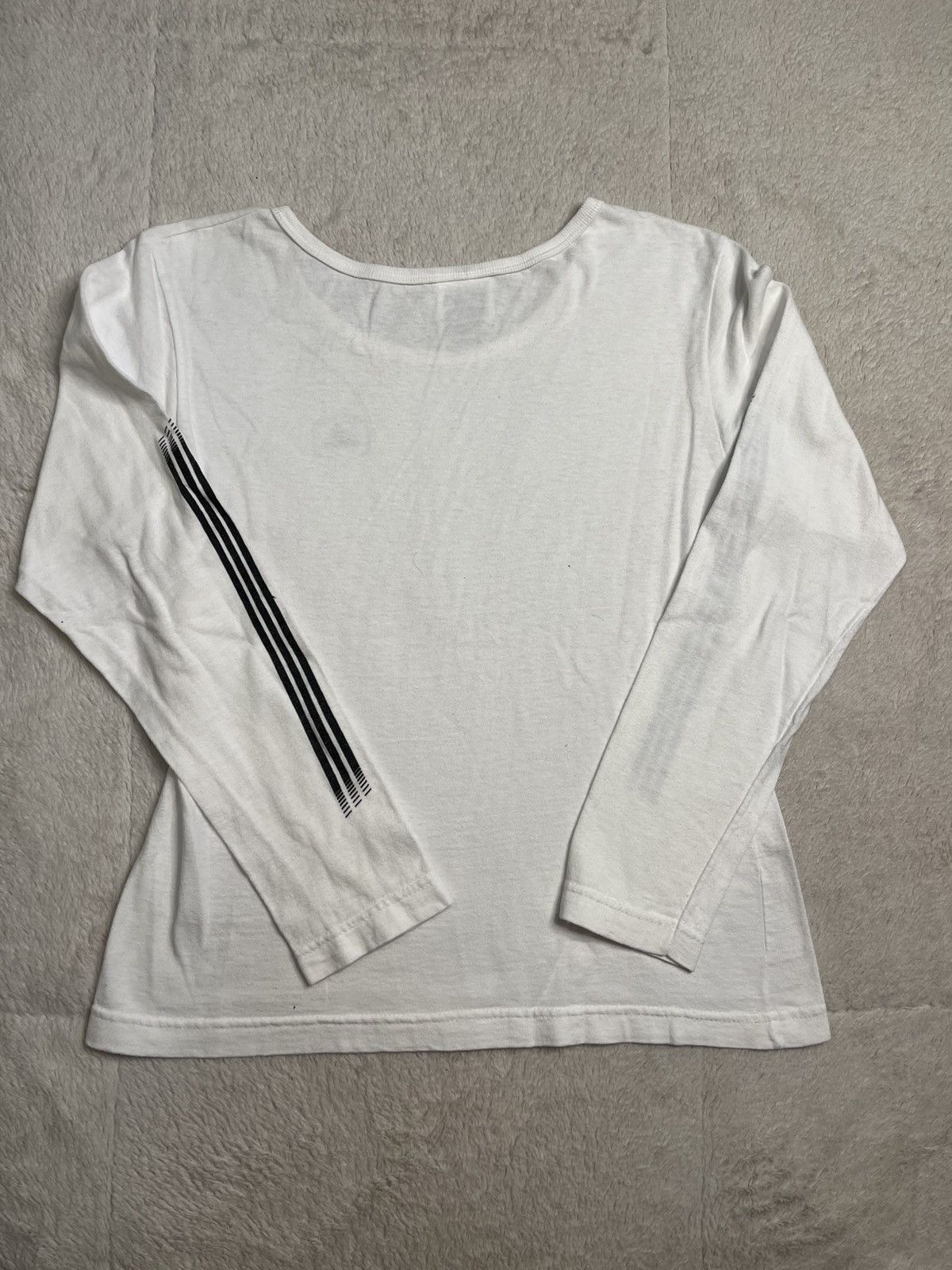 Adidas Vintage 90s Adidas White Long Sleeve Logo T Shirt Women’s M Size M / US 6-8 / IT 42-44 - 4 Thumbnail