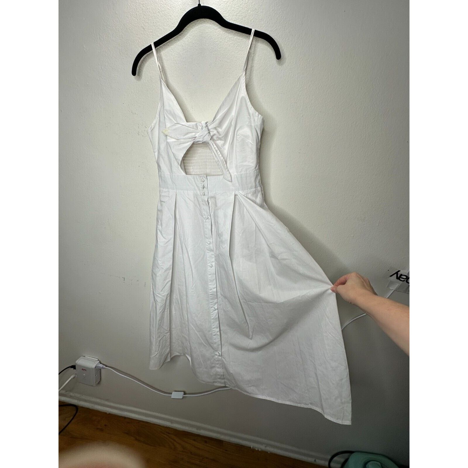 Other White Front Tie Spaghetti Strap Open Front Button Dress M Size M / US 6-8 / IT 42-44 - 13 Thumbnail