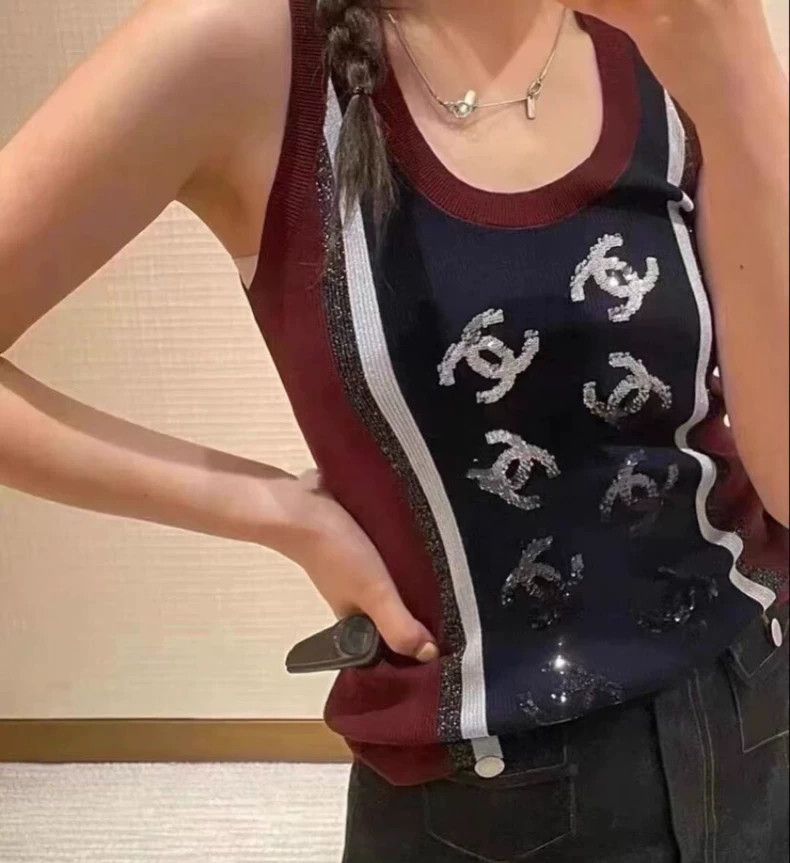 Chanel Chanel Color-blocked logo sequin wool round-neck sleeveless Size M / US 6-8 / IT 42-44 - 9 Thumbnail