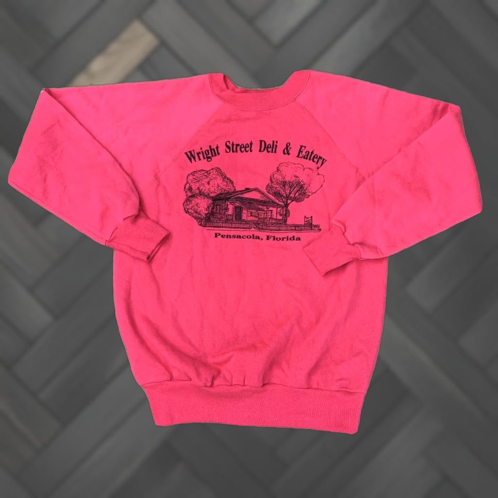 Vintage VINTAGE Wright Street Deli & Eatery Pensacola Florida Raglan Sweatshirt L Pink 80s Mens Size US L / EU 52-54 / 3 - 1 Thumbnail
