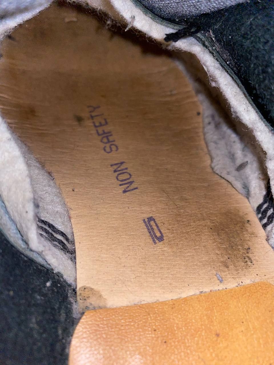 Dr. Martens Dr.Martens Size US 10 / EU 43 - 7 Thumbnail