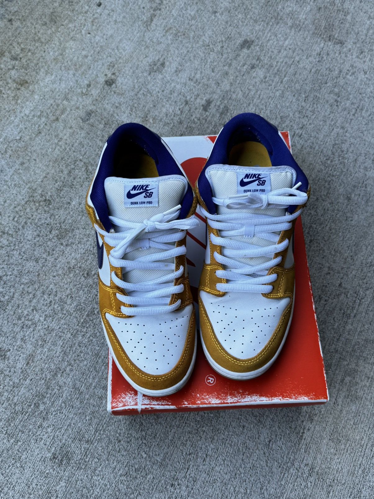 Nike Nike SB Lazer Orange Size US 11 / EU 44 - 2 Thumbnail