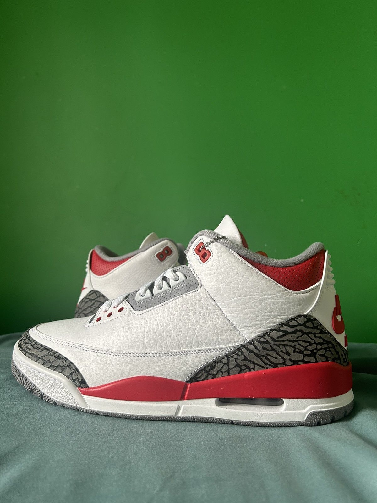 Jordan Brand Nike Air Jordan 3 Fire Red 2022 Size US 12 / EU 45 - 1 Thumbnail
