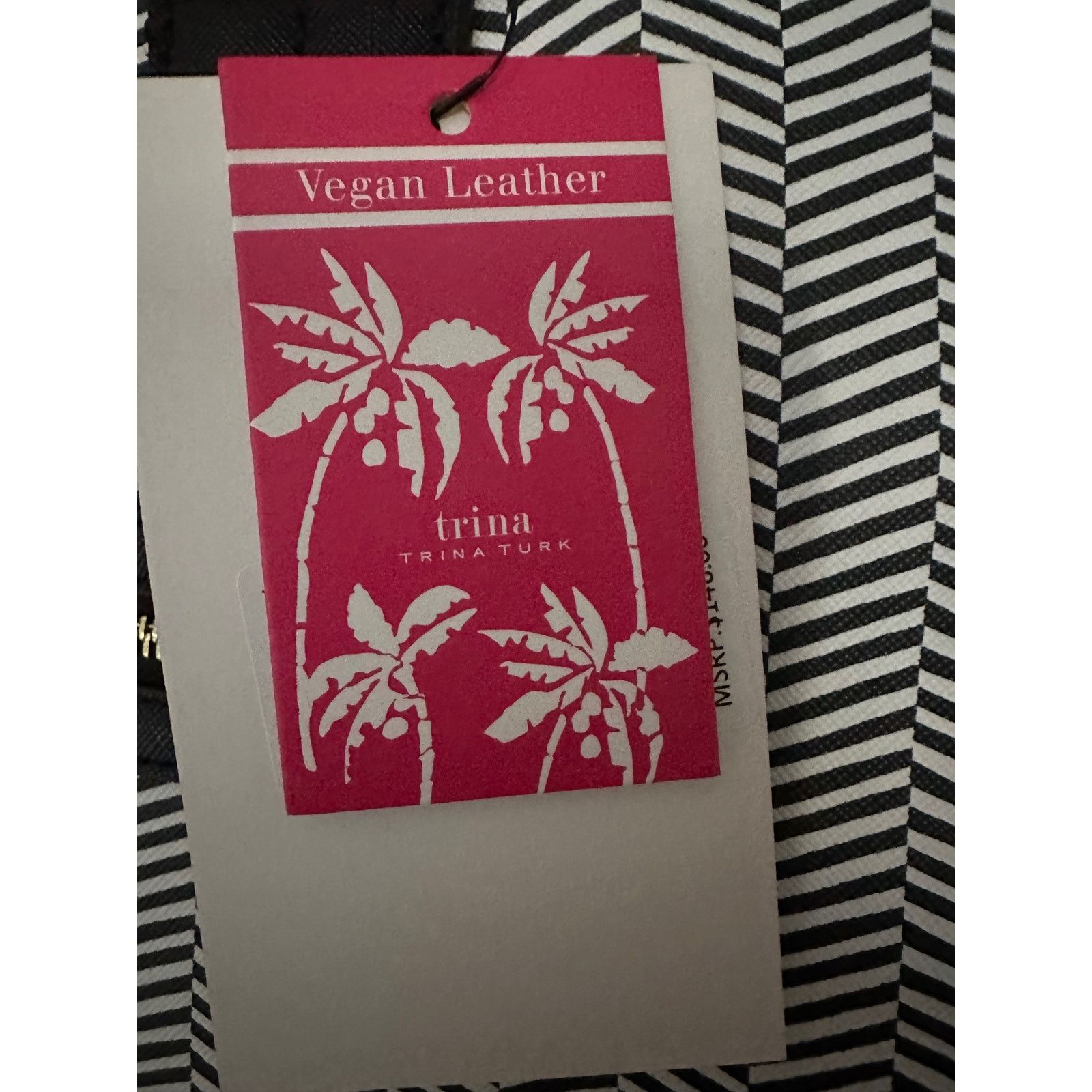 Other Trina Turk Optical Illusion Black & White Chevron 2 Way Tote Size ONE SIZE - 15 Thumbnail