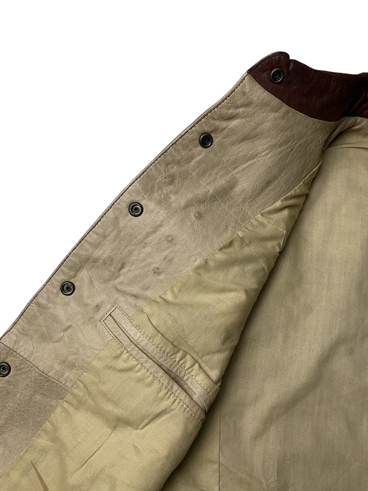 Le Grande Bleu (L.G.B.) 2000's Juddy Corn Ethnic Buffalo Leather Vest Size US S / EU 44-46 / 1 - 10 Thumbnail