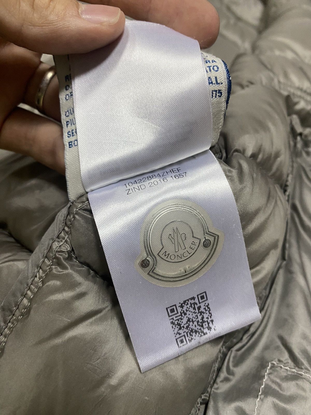 Moncler Moncler jacket Valence puffer size 2 Size US M / EU 48-50 / 2 - 11 Thumbnail