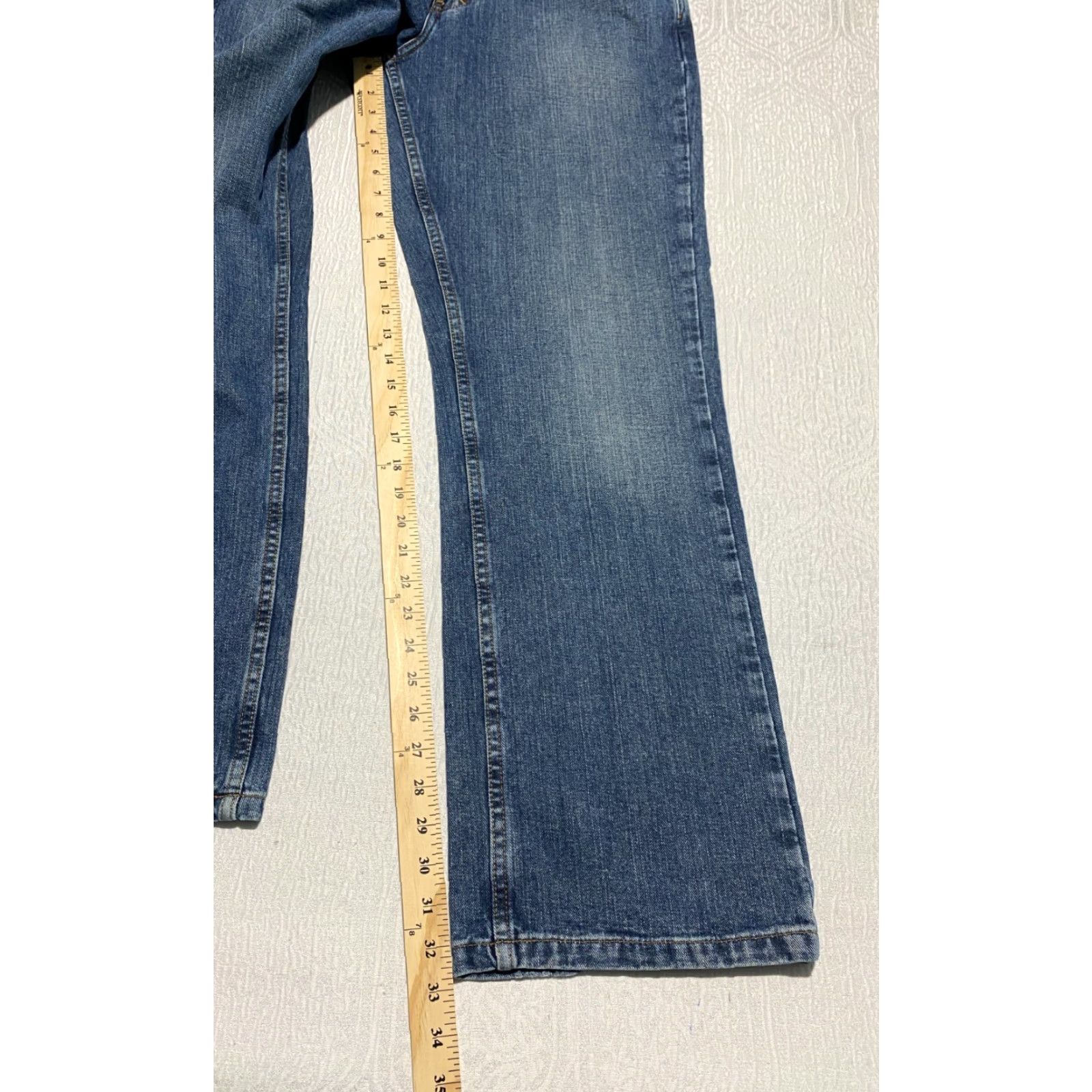 Vintage Urban Pipeline Jeans Size 34×32 Blue Denim Men Straight Relaxed 5-Pocket Button Zip Mid Rise Regular Inseam 32 Fall Winter Spring Summer Preppy Size US 34 / EU 50 - 7 Thumbnail