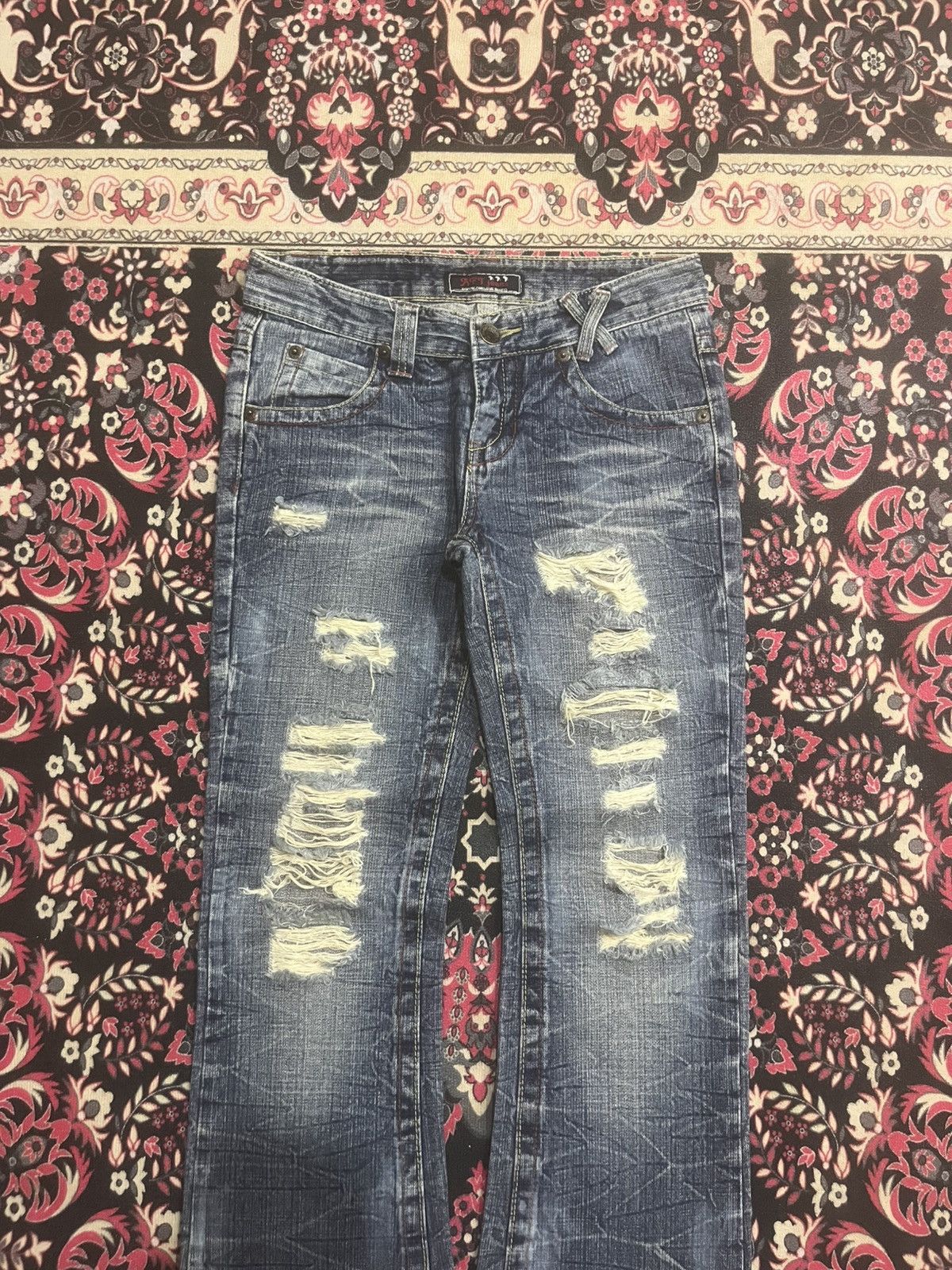 Le Grande Bleu (L.G.B.) Vintage African Taro Blue Thunder Washed Ripped Flare Jeans Size US 30 / EU 46 - 3 Thumbnail