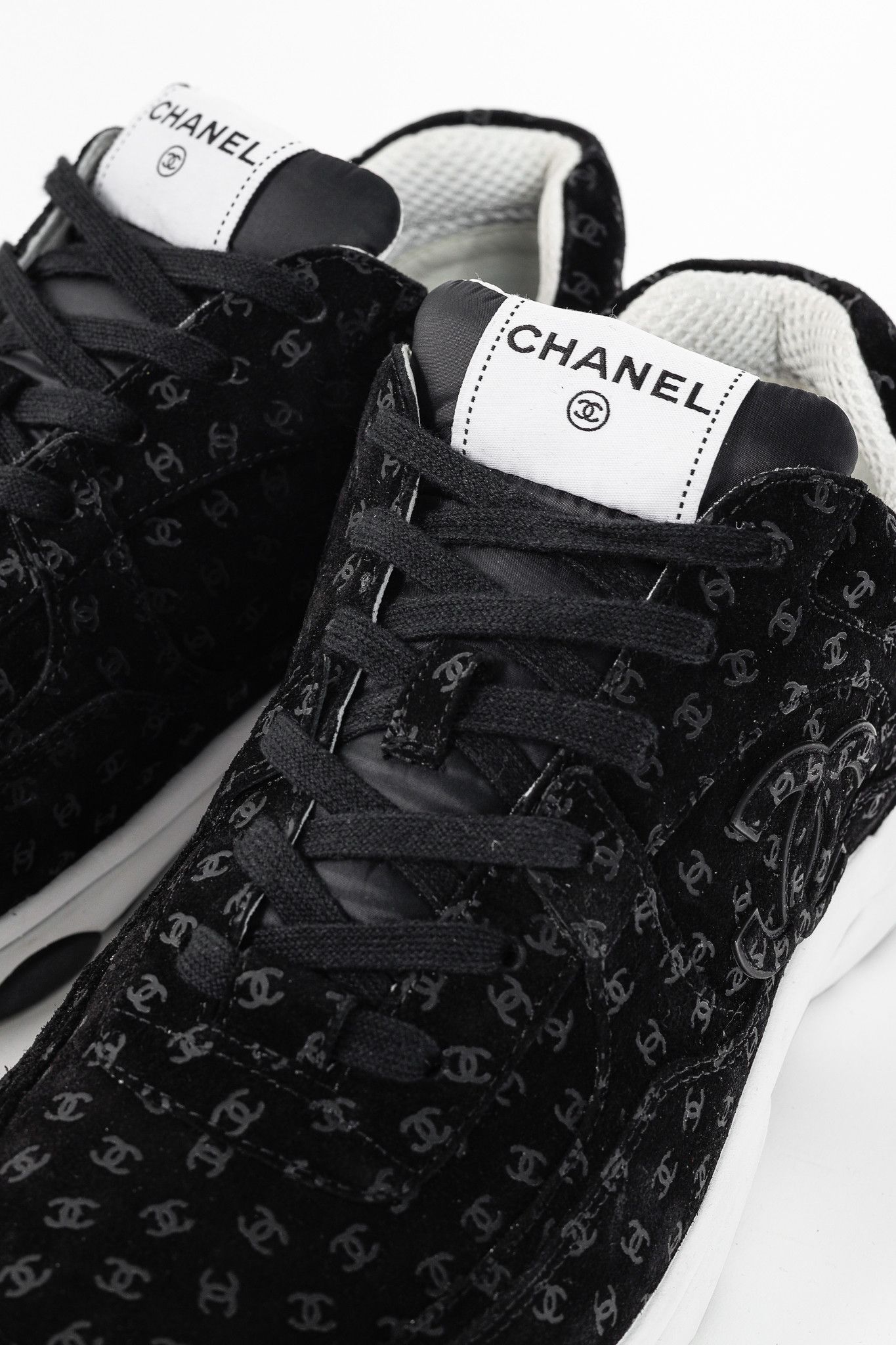 Chanel Chanel 22A Black Printed-CC-Logo Suede Low-Top Sneakers Size US 12 / EU 45 - 10 Thumbnail
