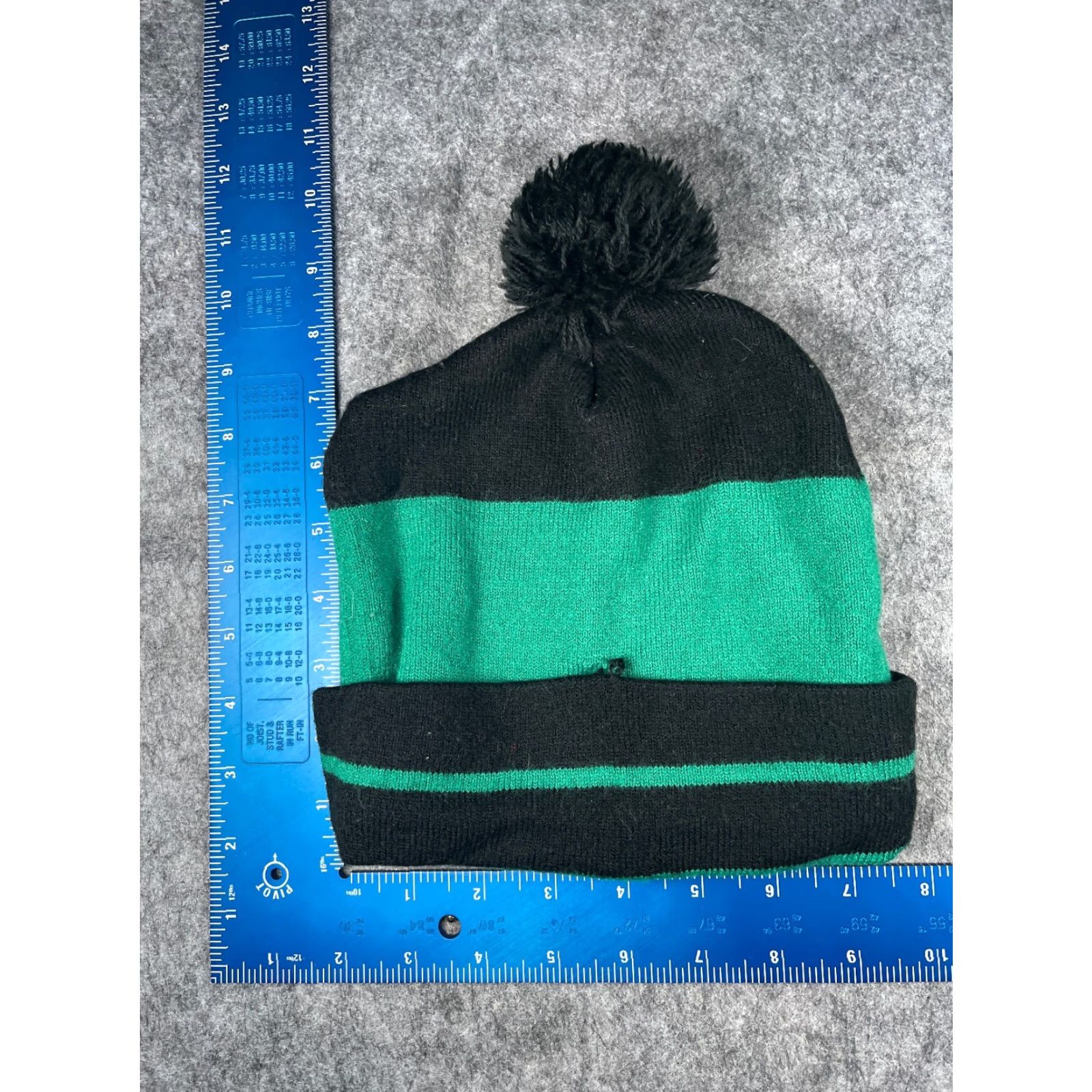 Vintage Harry Potter Slytherin Beanie Green Knit Acrylic Blend Pom Adult One Size Size ONE SIZE - 5 Thumbnail