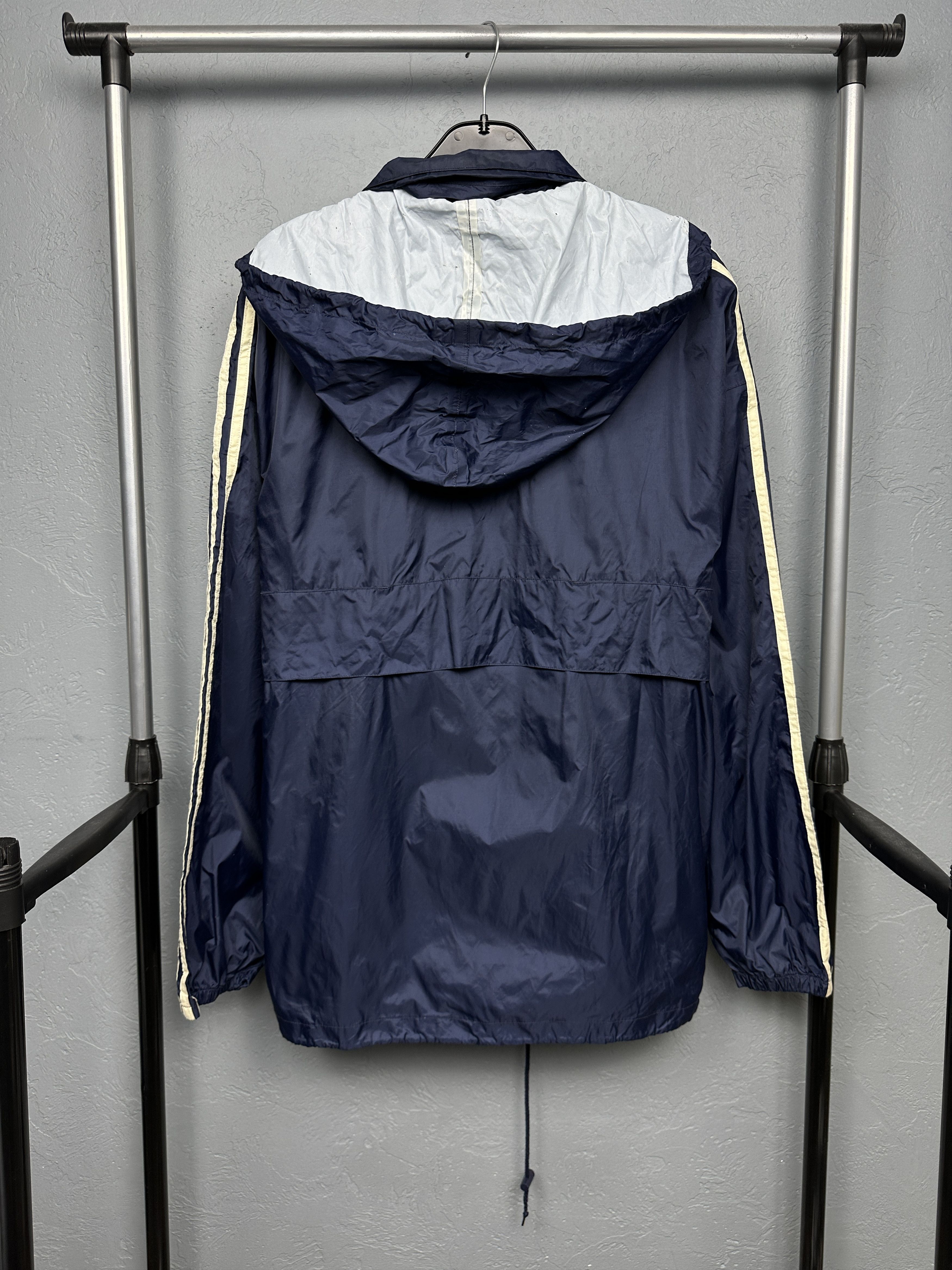 Adidas Adidas Vintage Mens Nylon Windbreaker Jacket Size US XL / EU 56 / 4 - 10 Thumbnail