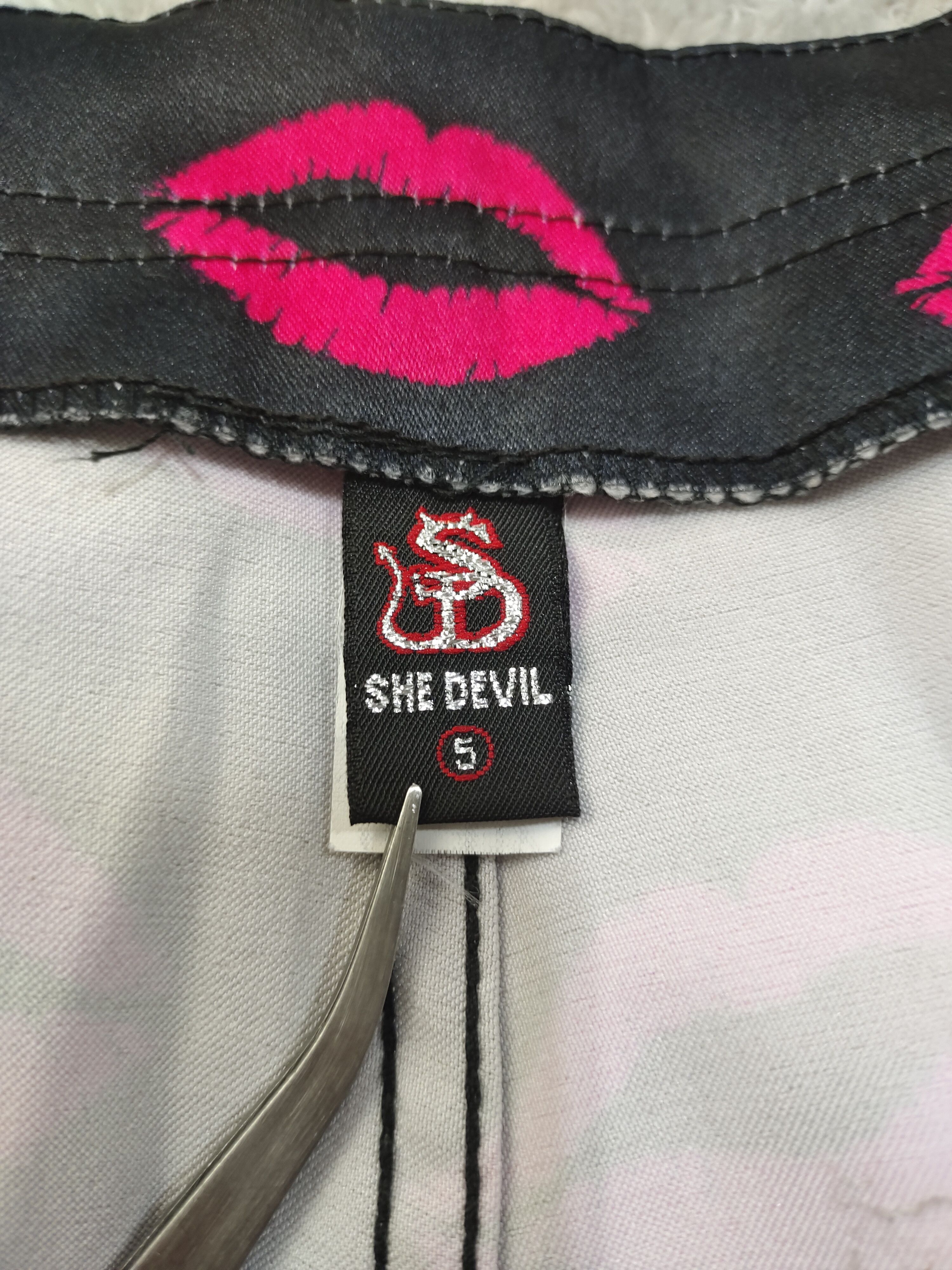 The Rolling Stones SHE DEVIL LIPS PRINT WOMEN BOOTCUT PANTS Size 32" / US 10 / IT 46 - 7 Thumbnail