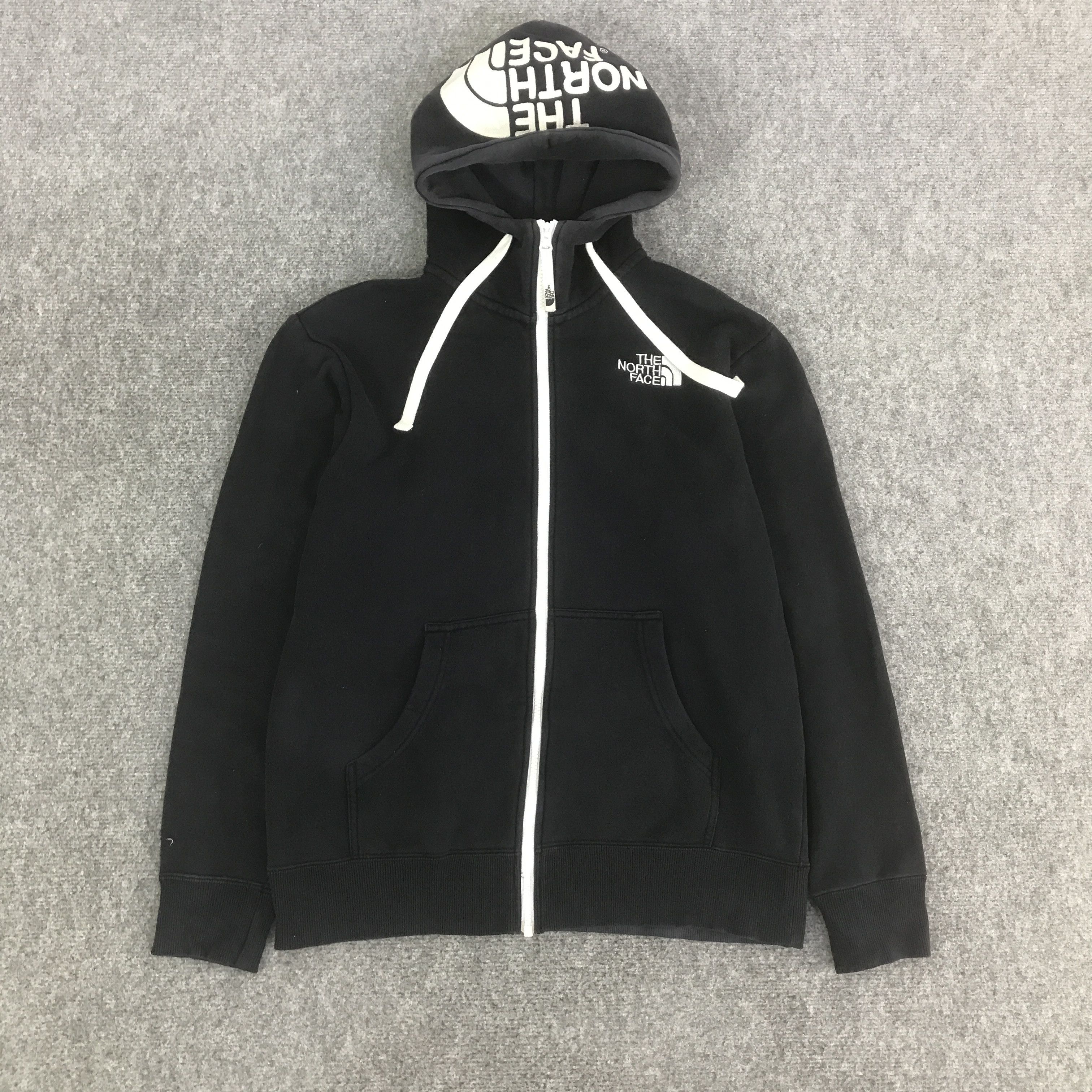The North Face THE NORTH FACE NAVY FADED HOODIE SWEATER K128B2 Size US S / EU 44-46 / 1 - 1 Thumbnail