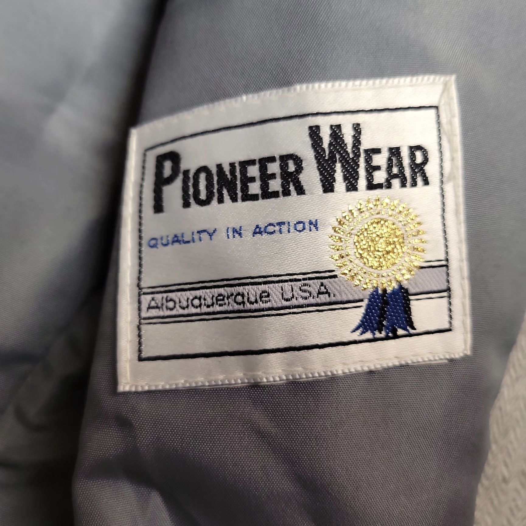 YOKE VINTAGE Pioneer Wear Blazer Men 48 Gray Herringbone Western Suede Yoke Wool USA Made Size 48R - 5 Thumbnail