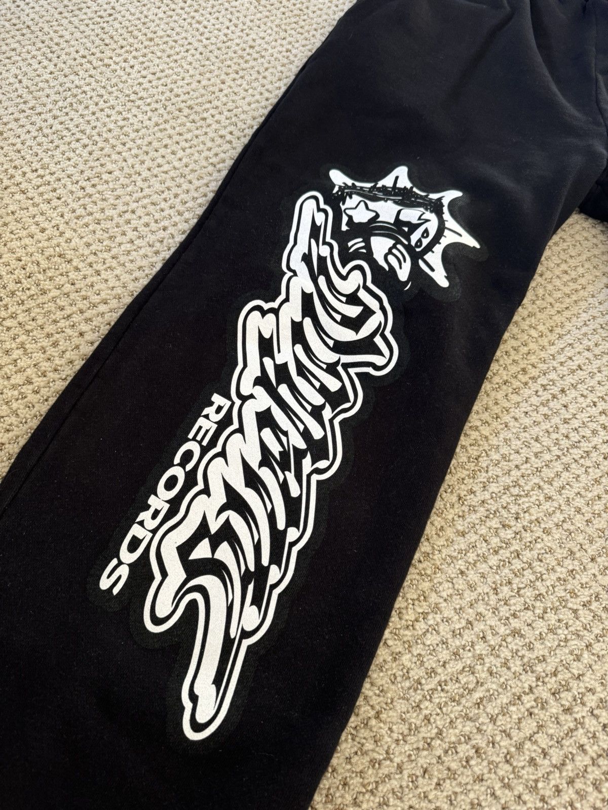 Glo Gang Glo Gang Records Sweatpants Size US 34 / EU 50 - 1 Thumbnail