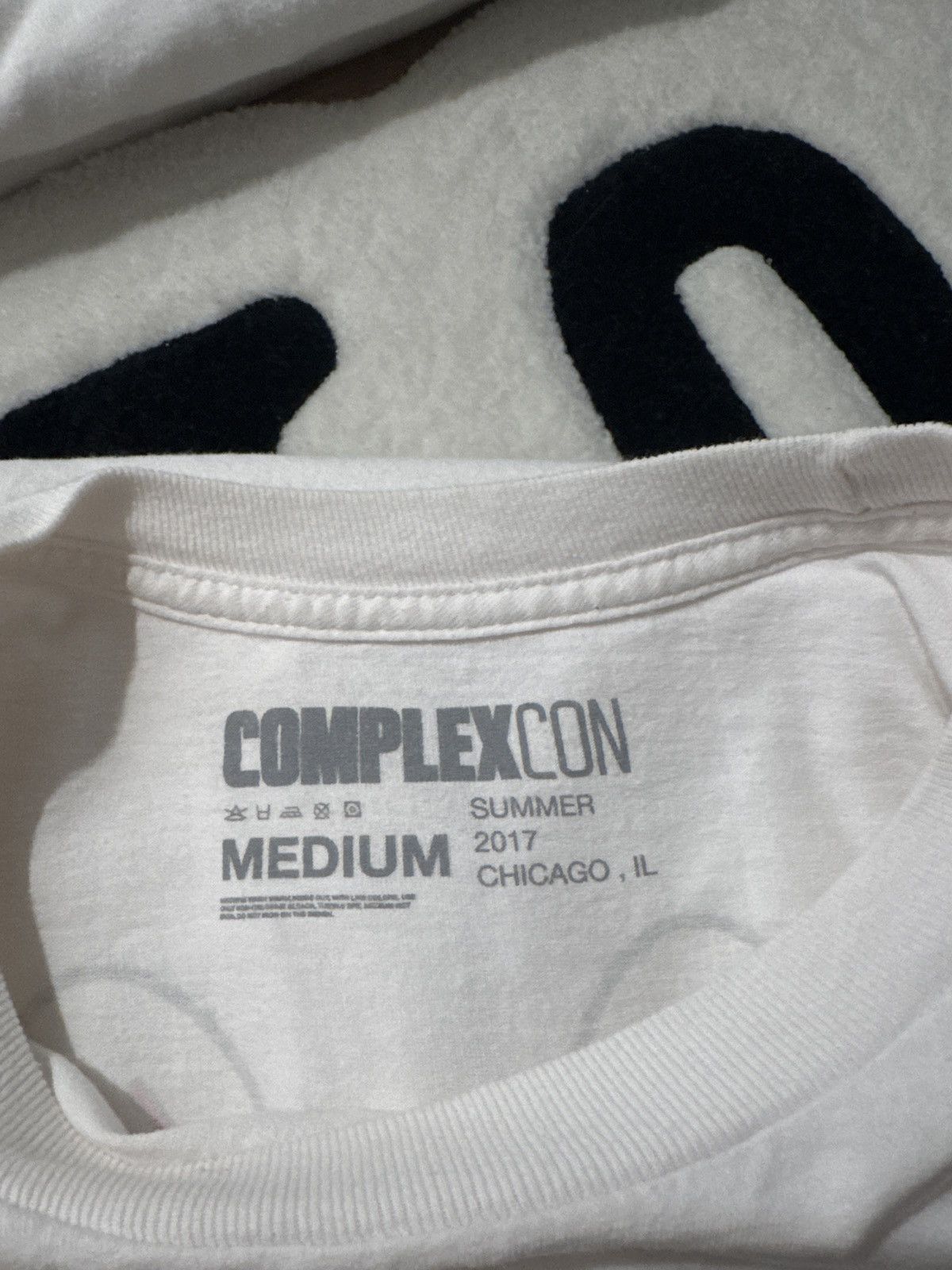 Complex × Takashi Murakami TAKASHI MURAKAMI x COMOLEXCON Size US M / EU 48-50 / 2 - 3 Thumbnail