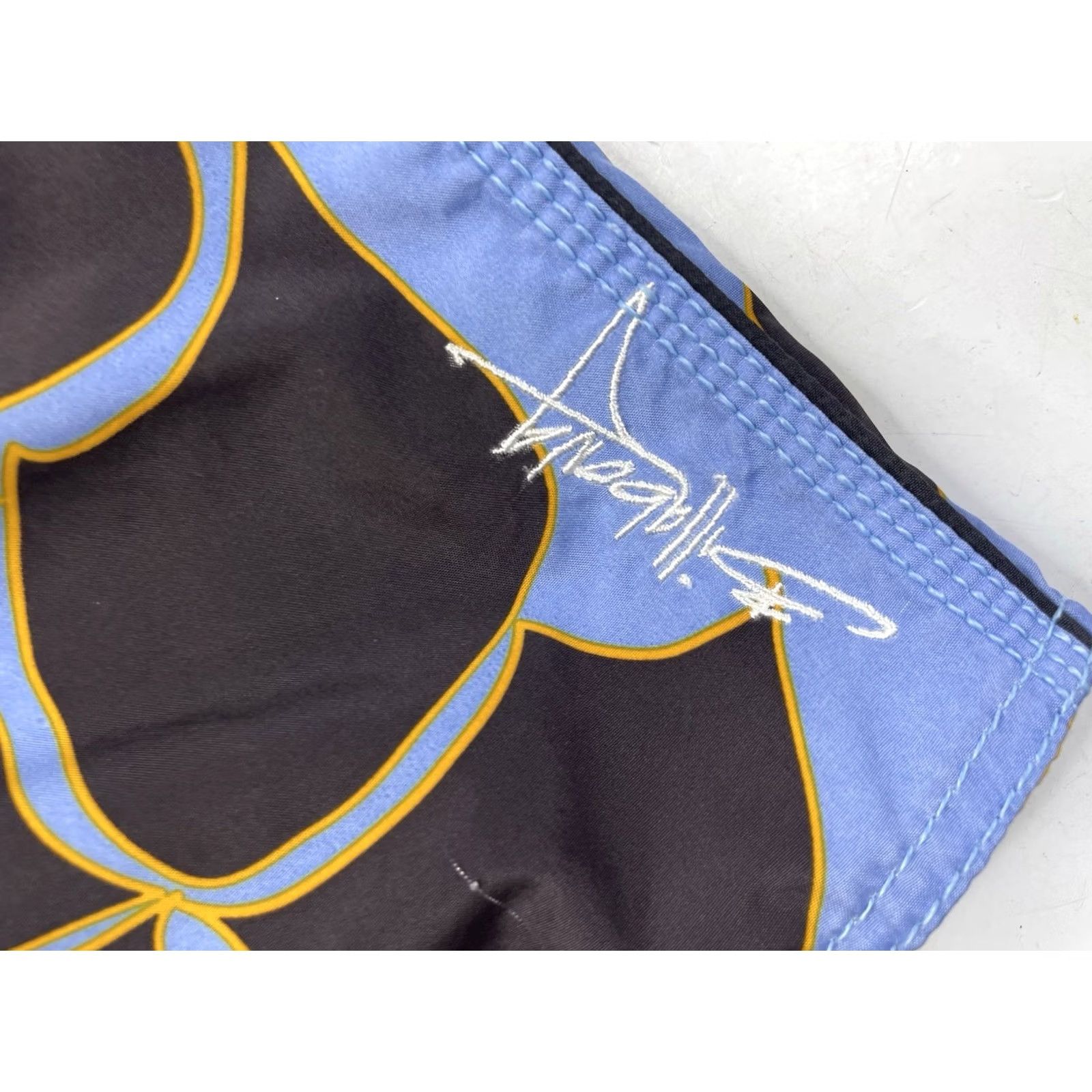 Billabong VINTAGE Billabong Floral Surf Board Shorts 36 Men Blue 90s Hawaiian Beach Y2K Embroidered Size US 36 / EU 52 - 2 Thumbnail